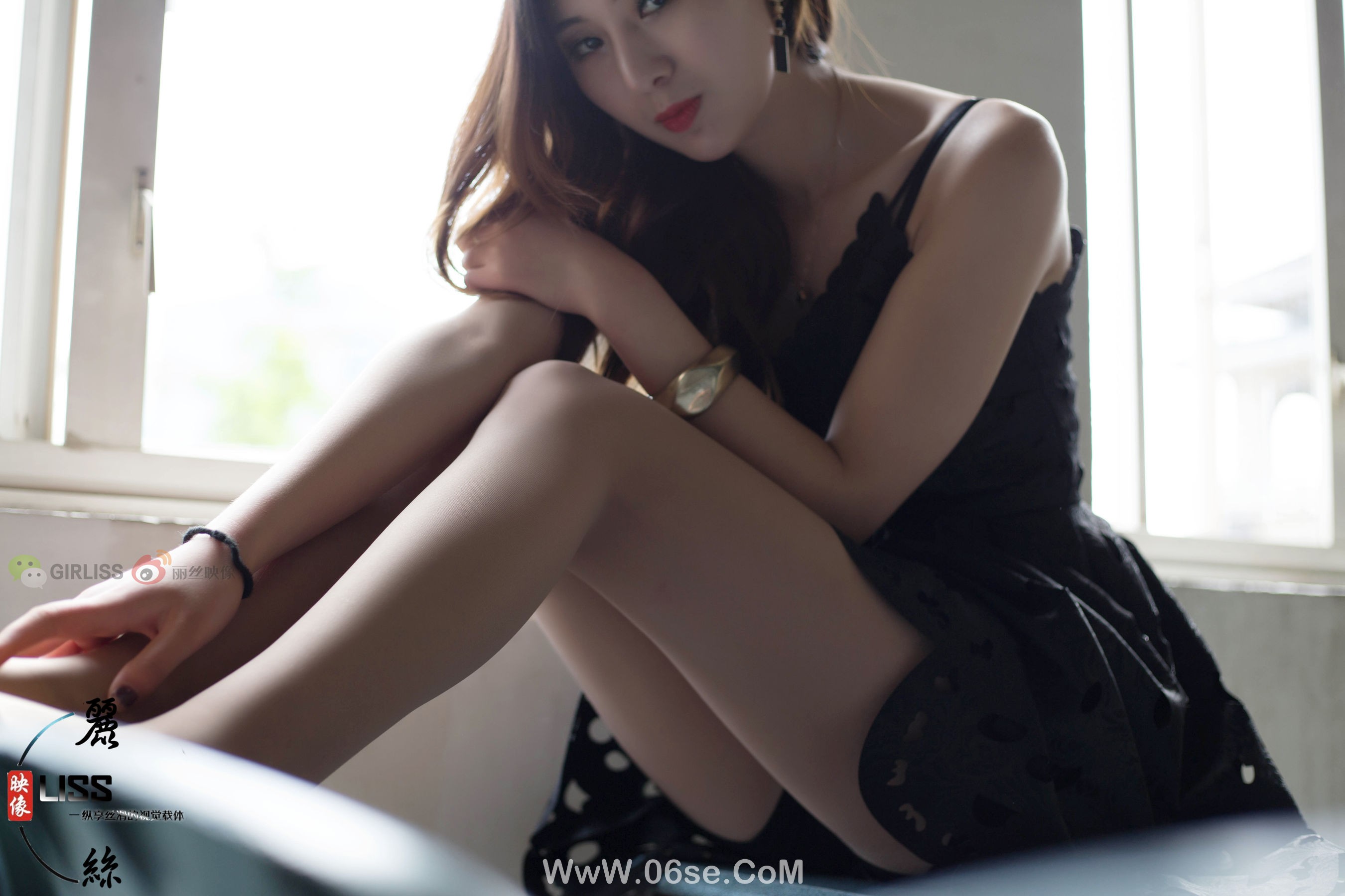 图片[28]-[丽丝映像GIRLISS] 播音系张敏 校园风情 [43P]-六色网