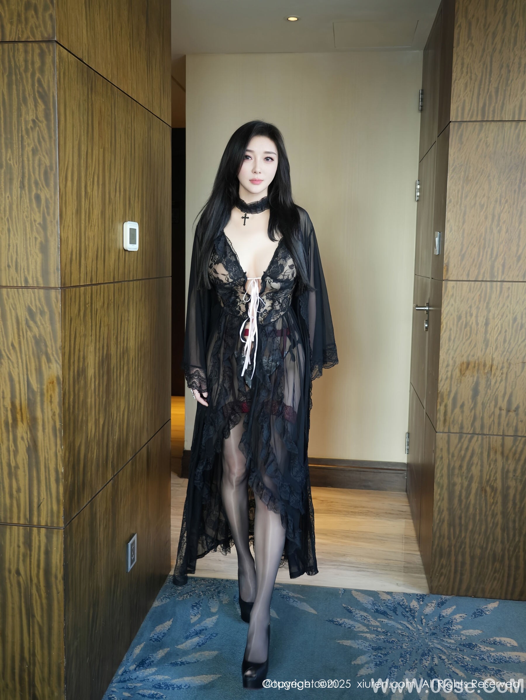 图片[16]-[Xiuren秀人网] 2025.07.01 NO.10490 苏一诺[81P]-六色网