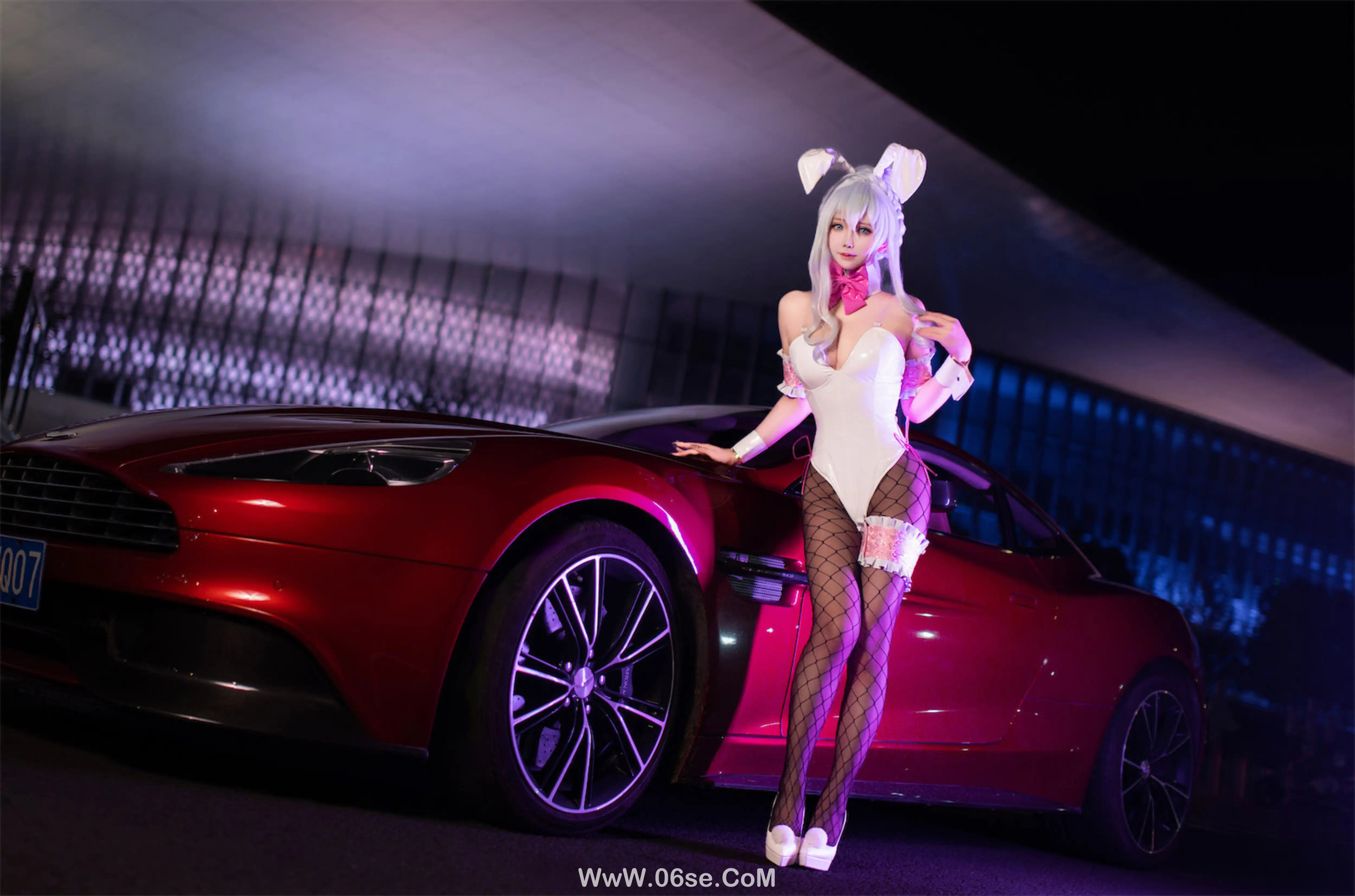 图片[20]-抱走莫子 – 雪女跑车兔女郎-六色网