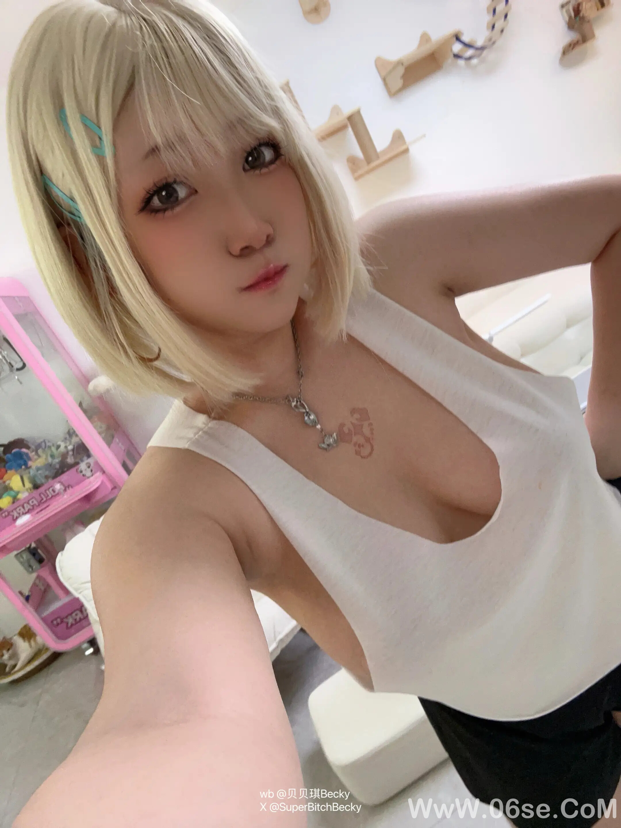 图片[14]-贝贝琪Becky – 热裤地带-六色网