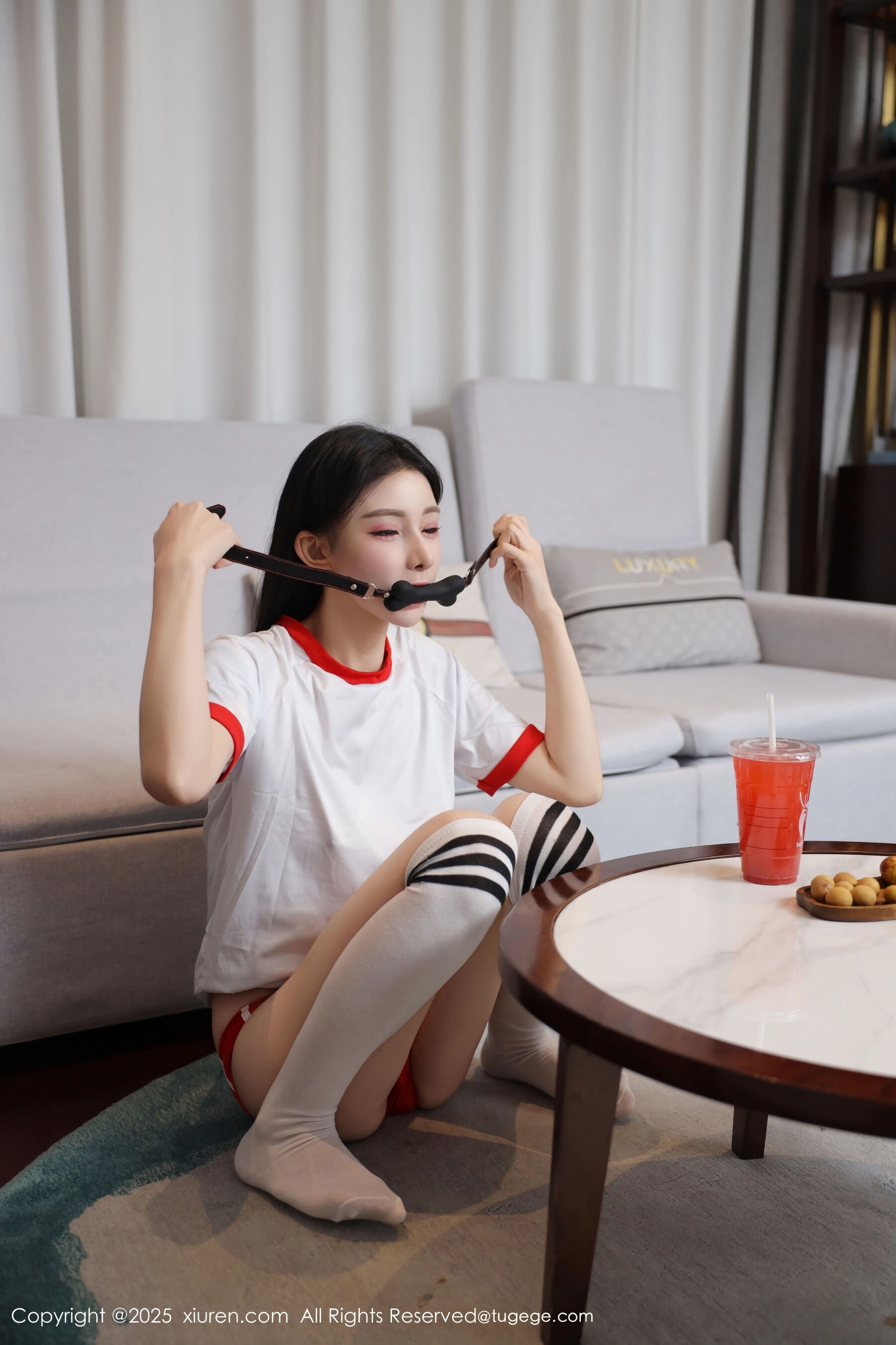图片[40]-秀人网 – NO.11110 – 许微微呀 [87P]-六色网