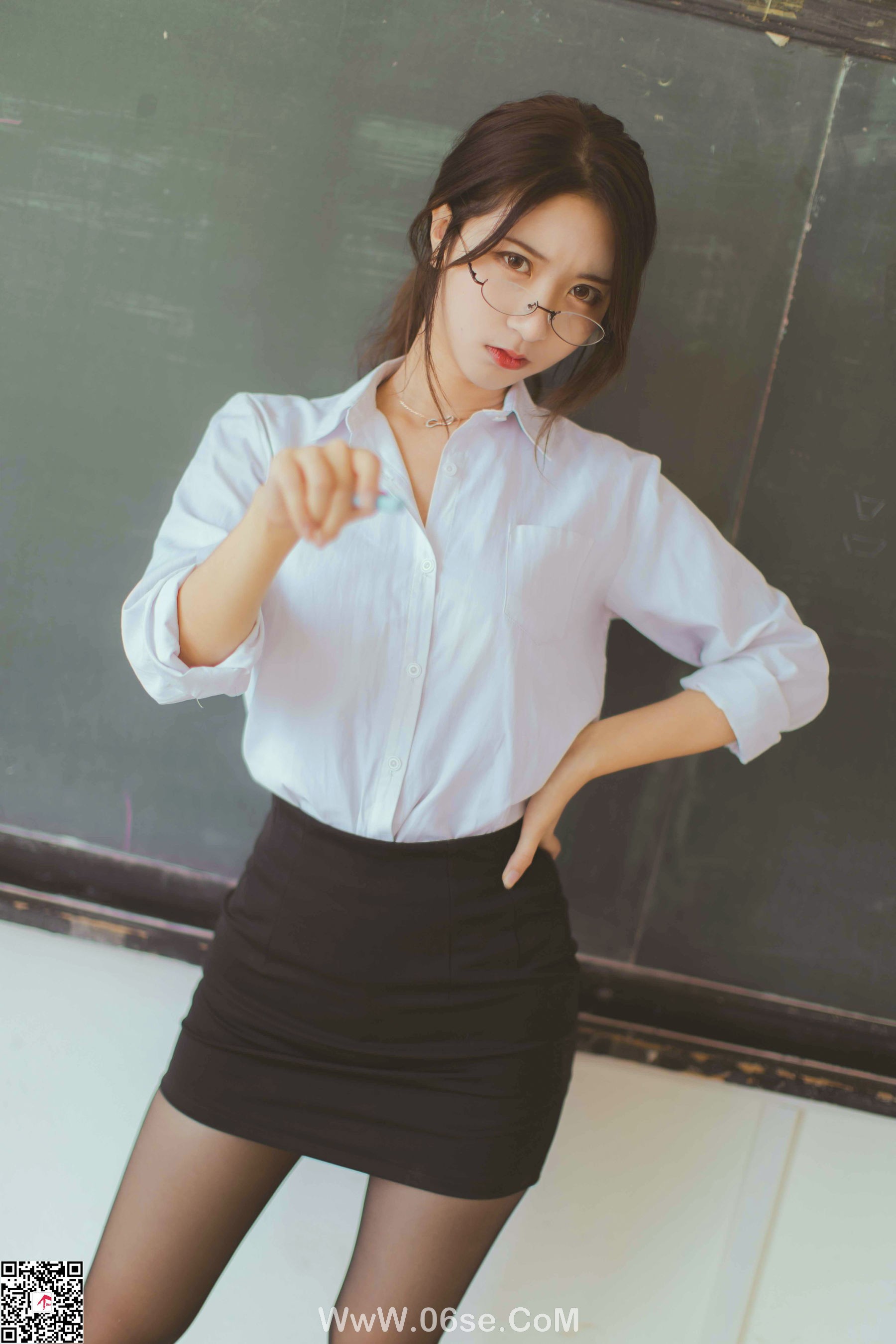 图片[32]-[丽丝映像GIRLISS] 丝滑情节的教师 [127P]-六色网