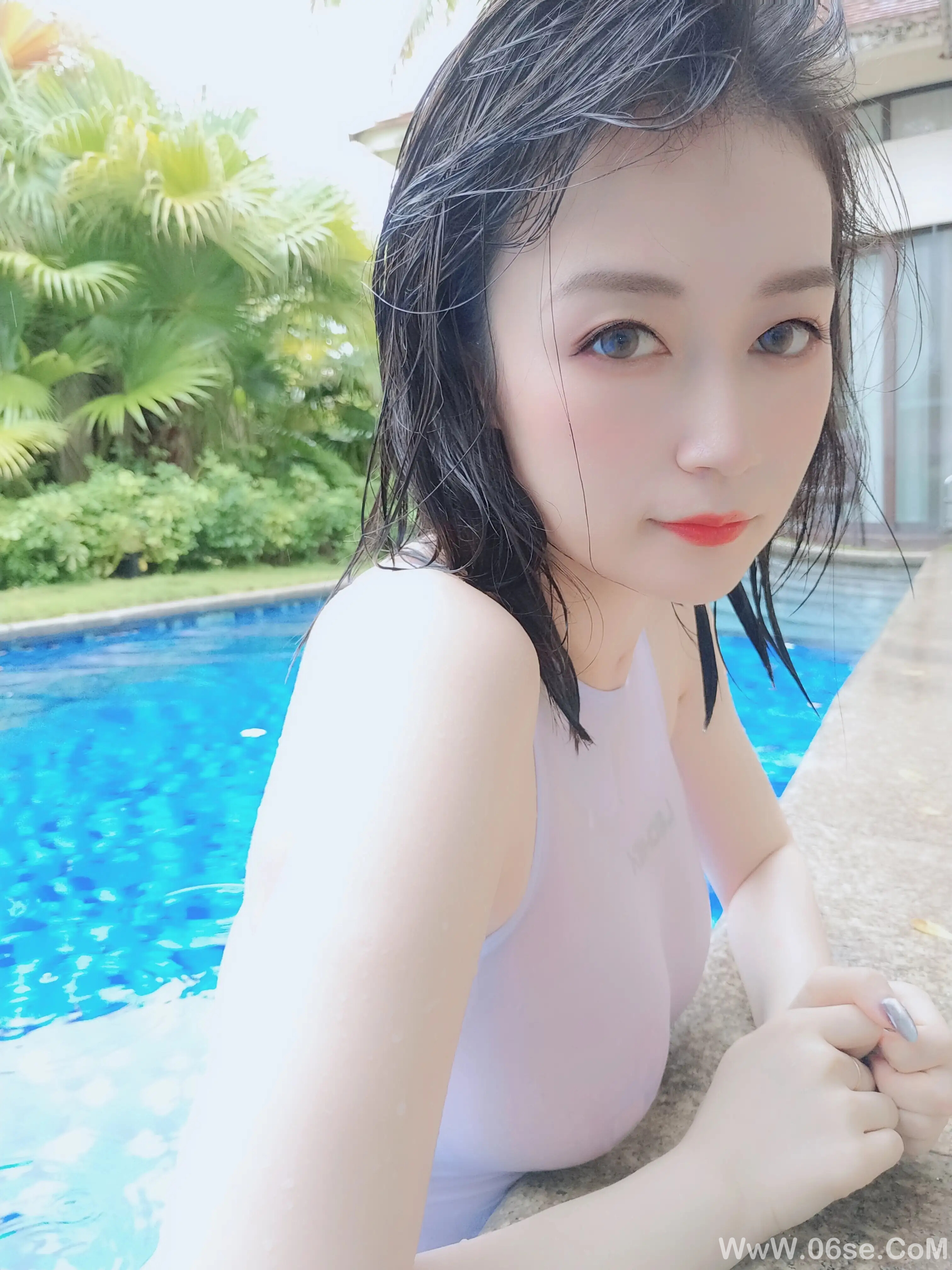 图片[28]-白银81 – 白色竞泳-六色网