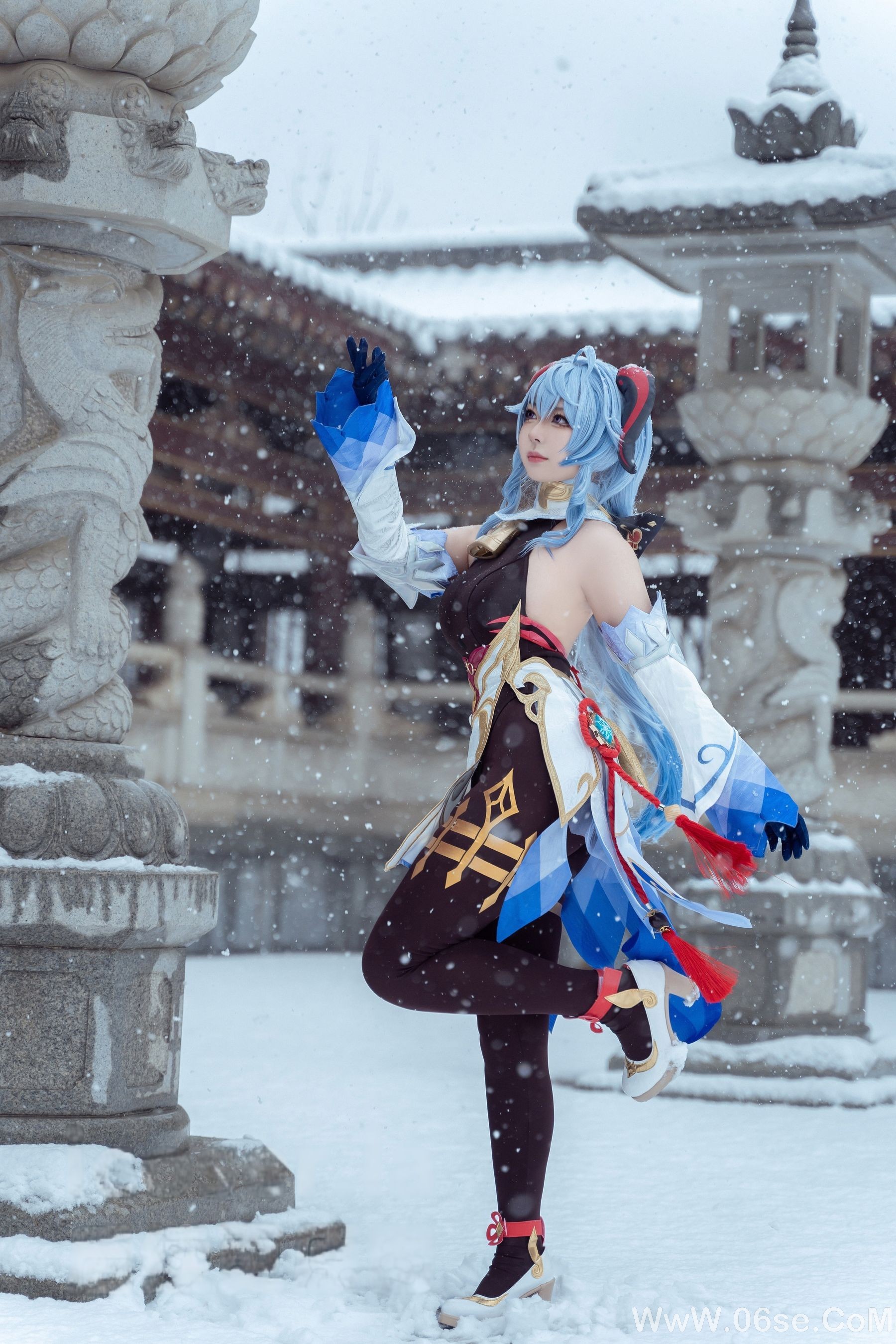 图片[21]-虎森森 – 原神 甘雨 雪景 [42P]-六色网
