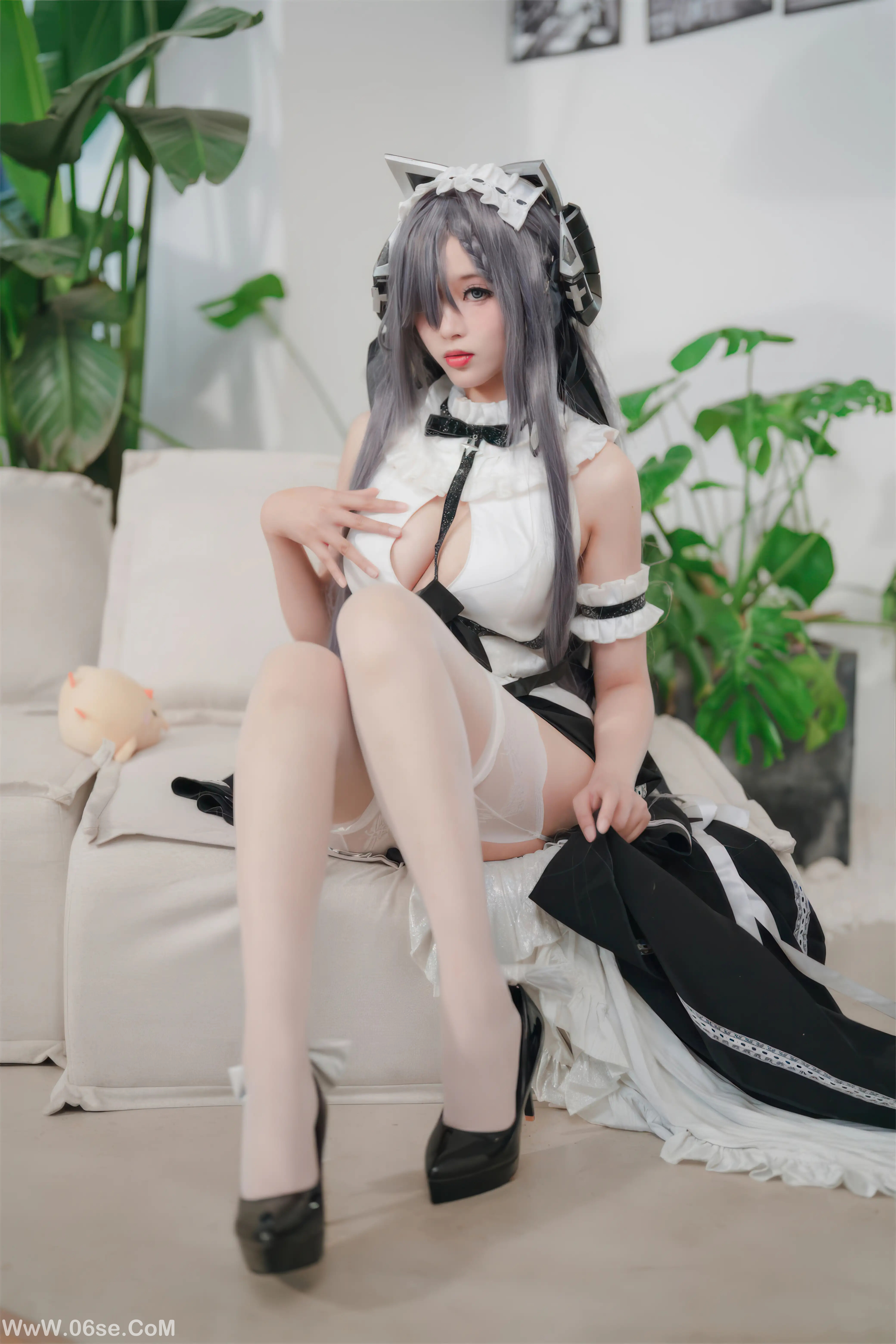 轩萧学姐_碧蓝航线_奥古斯特女仆-六色网