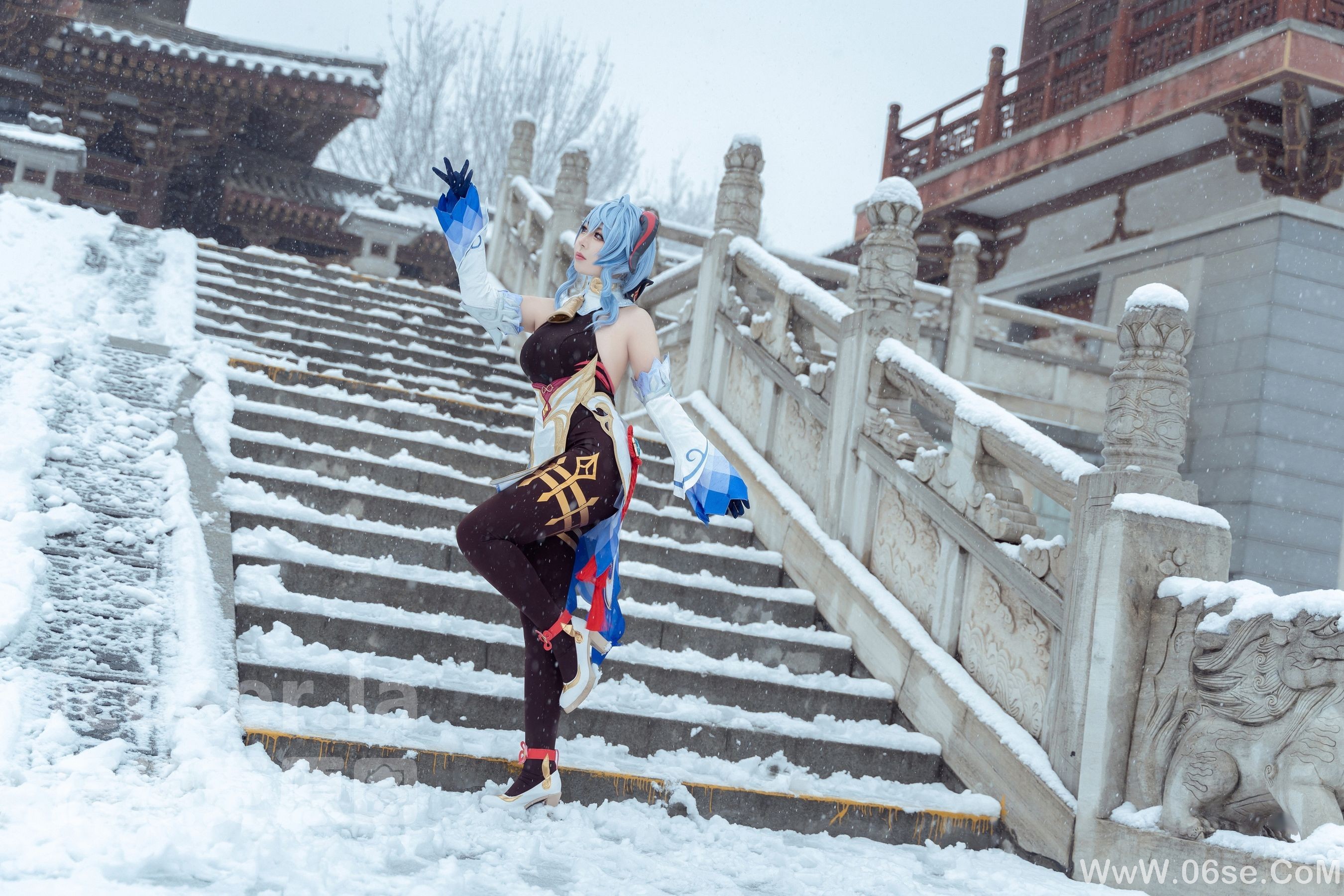 图片[36]-虎森森 – 原神 甘雨 雪景 [42P]-六色网