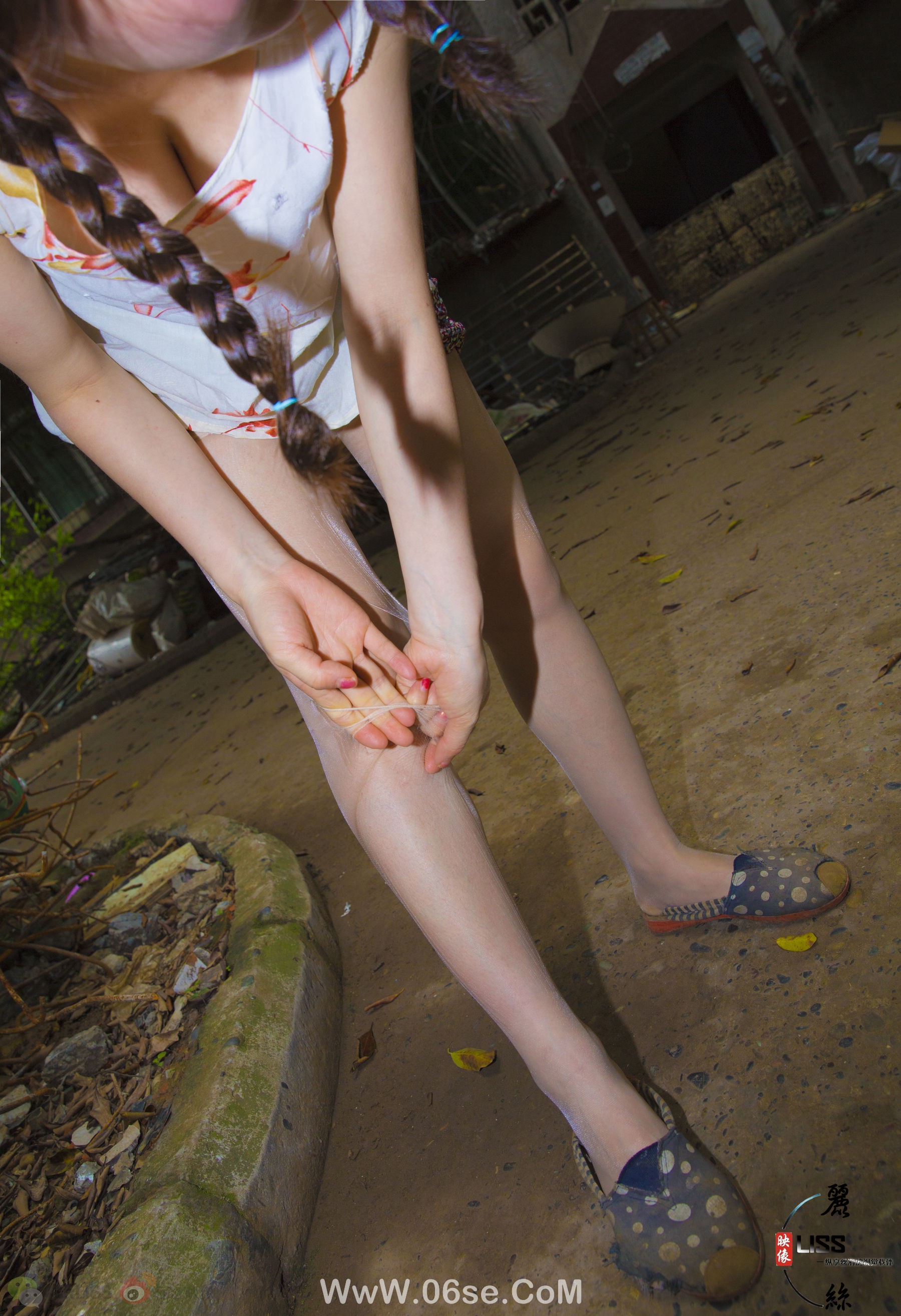 图片[62]-[丽丝映像GIRLISS] – 捡垃圾的小姑娘 [80P]-六色网