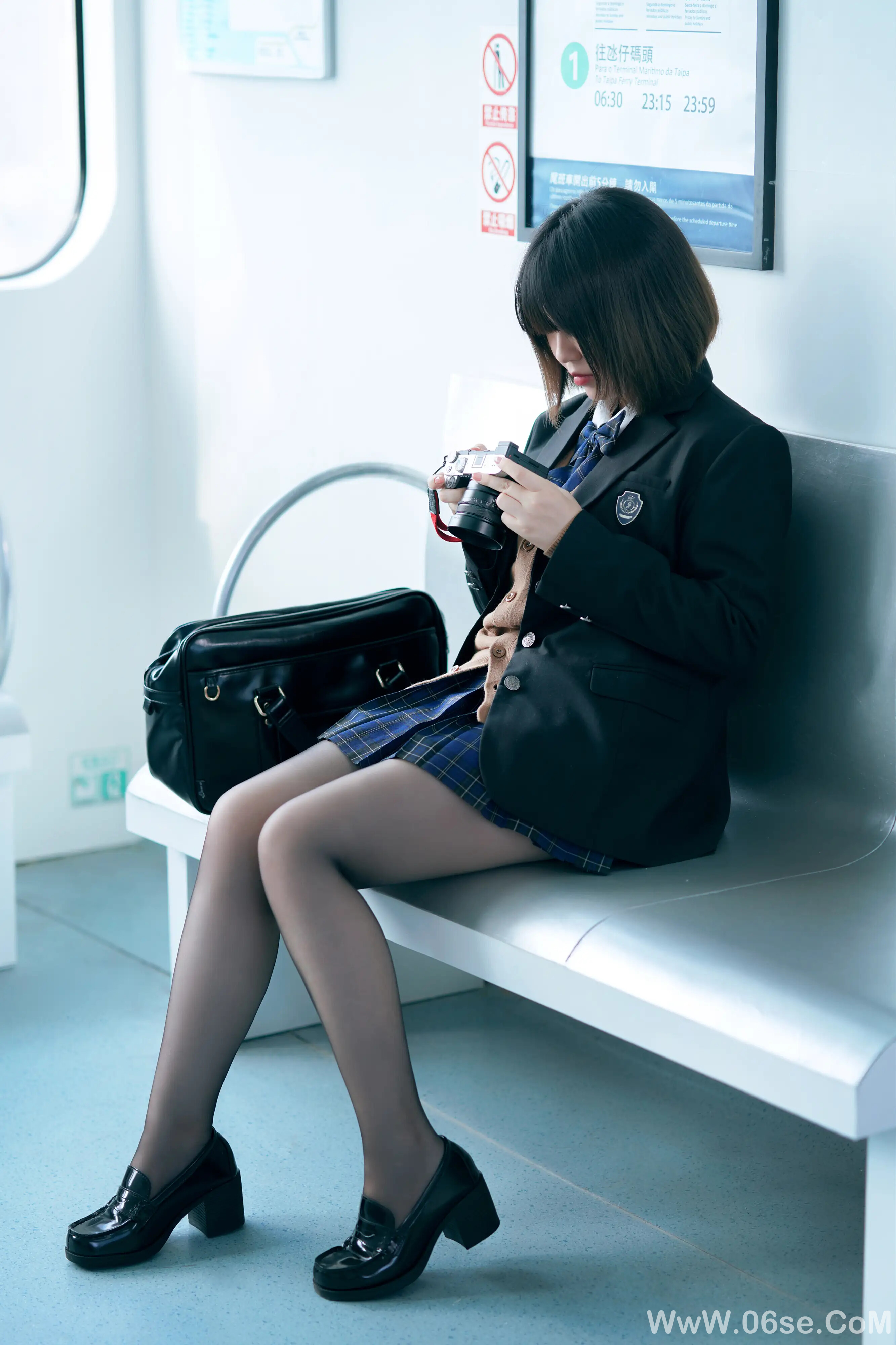 图片[34]-半半子 – 彼女の制服-六色网