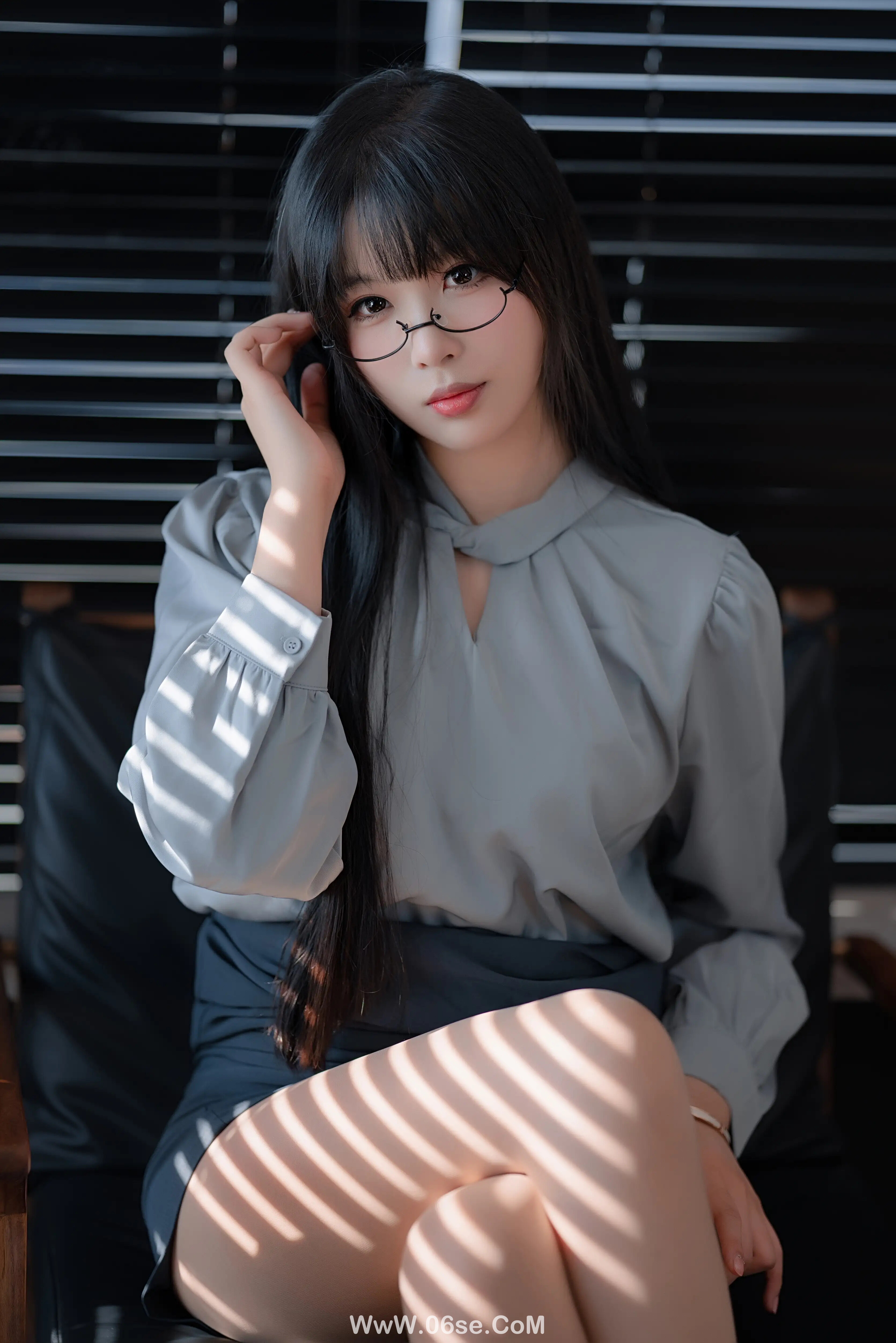 图片[84]-轩萧学姐 – 蓝裙ol-六色网