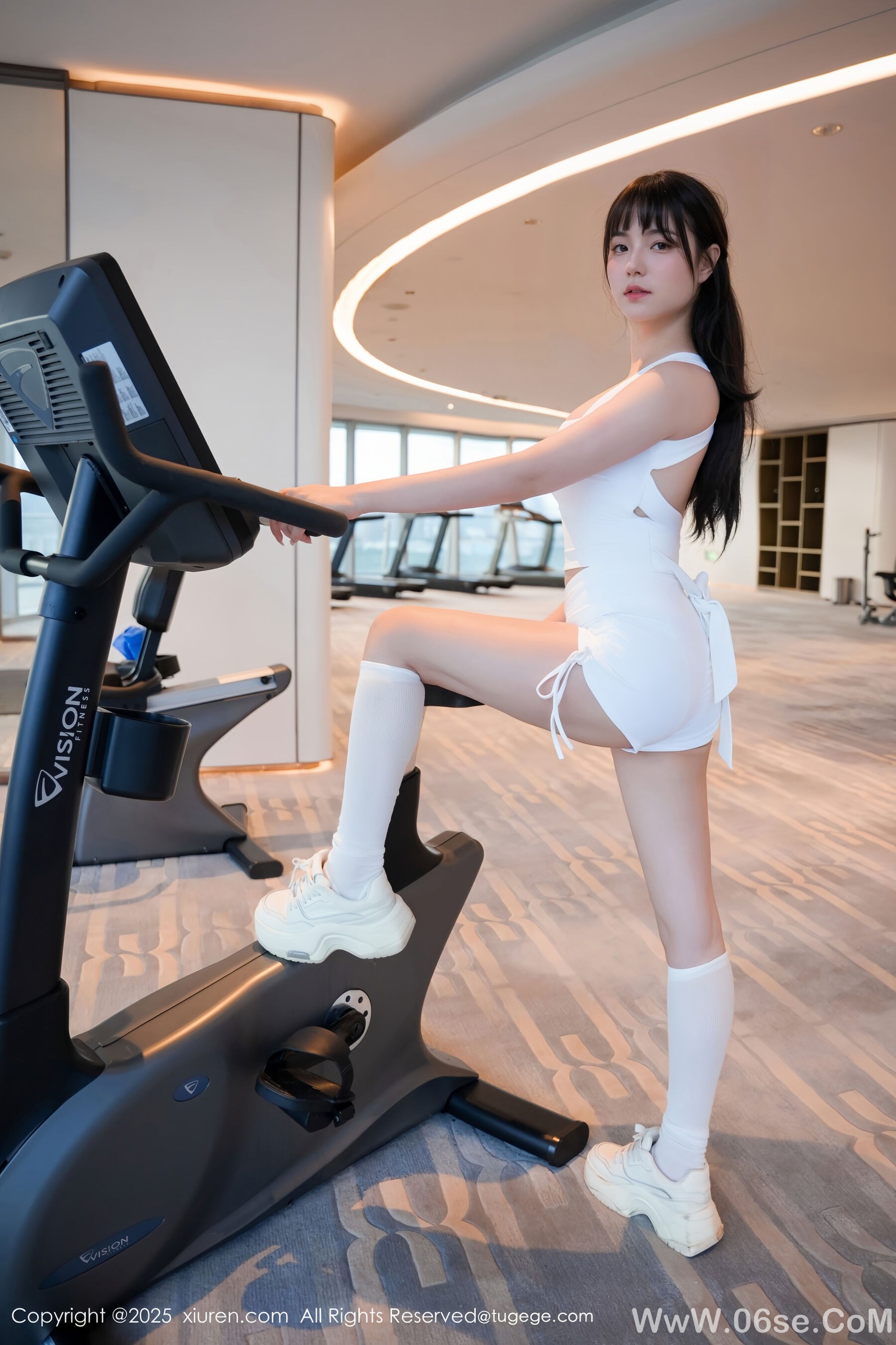 图片[5]-[Xiuren秀人网] 2025.09.25 NO.10808 揉揉肉肉 软情[82P]-六色网