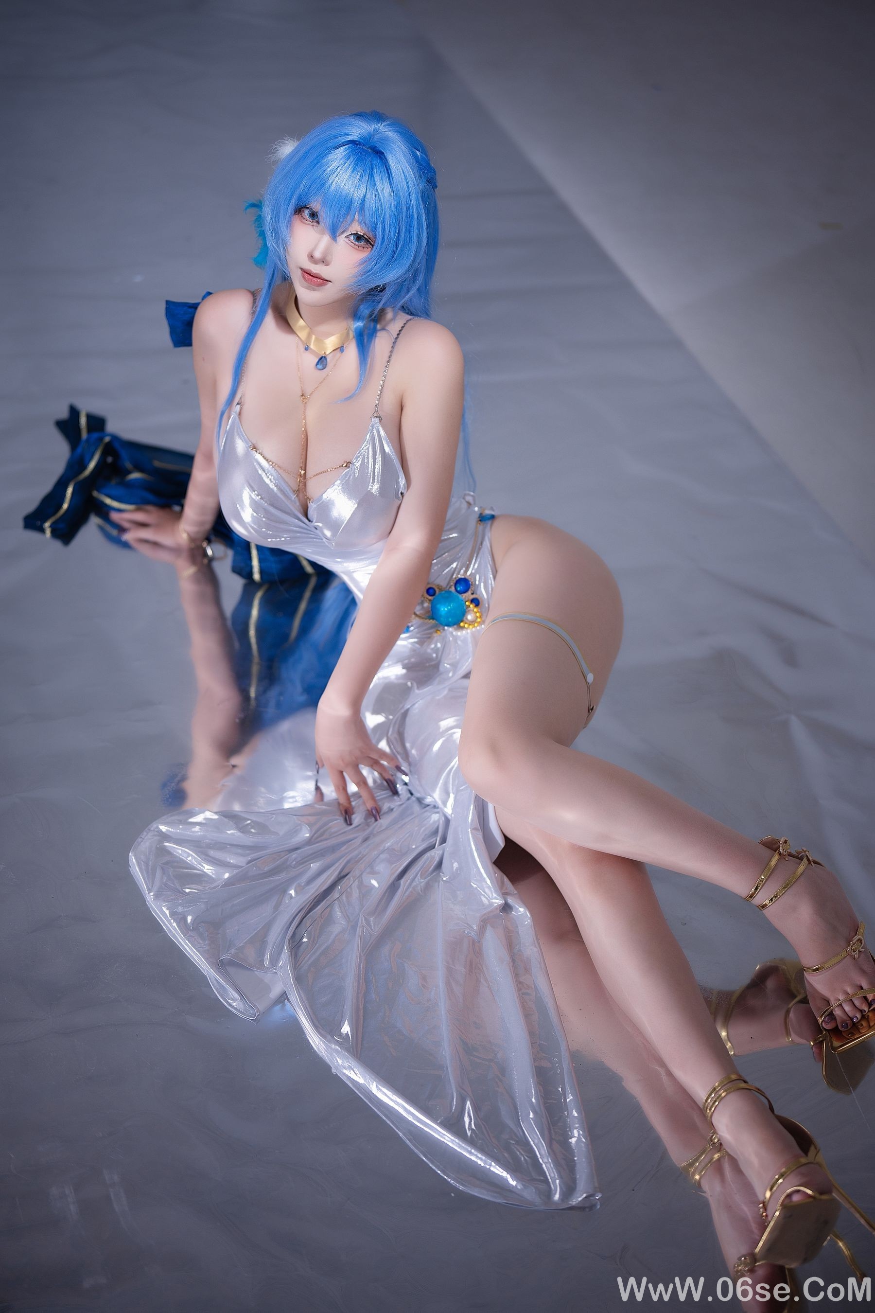 萌妹 菌烨tako - 海伦礼服 [9P]-六色网