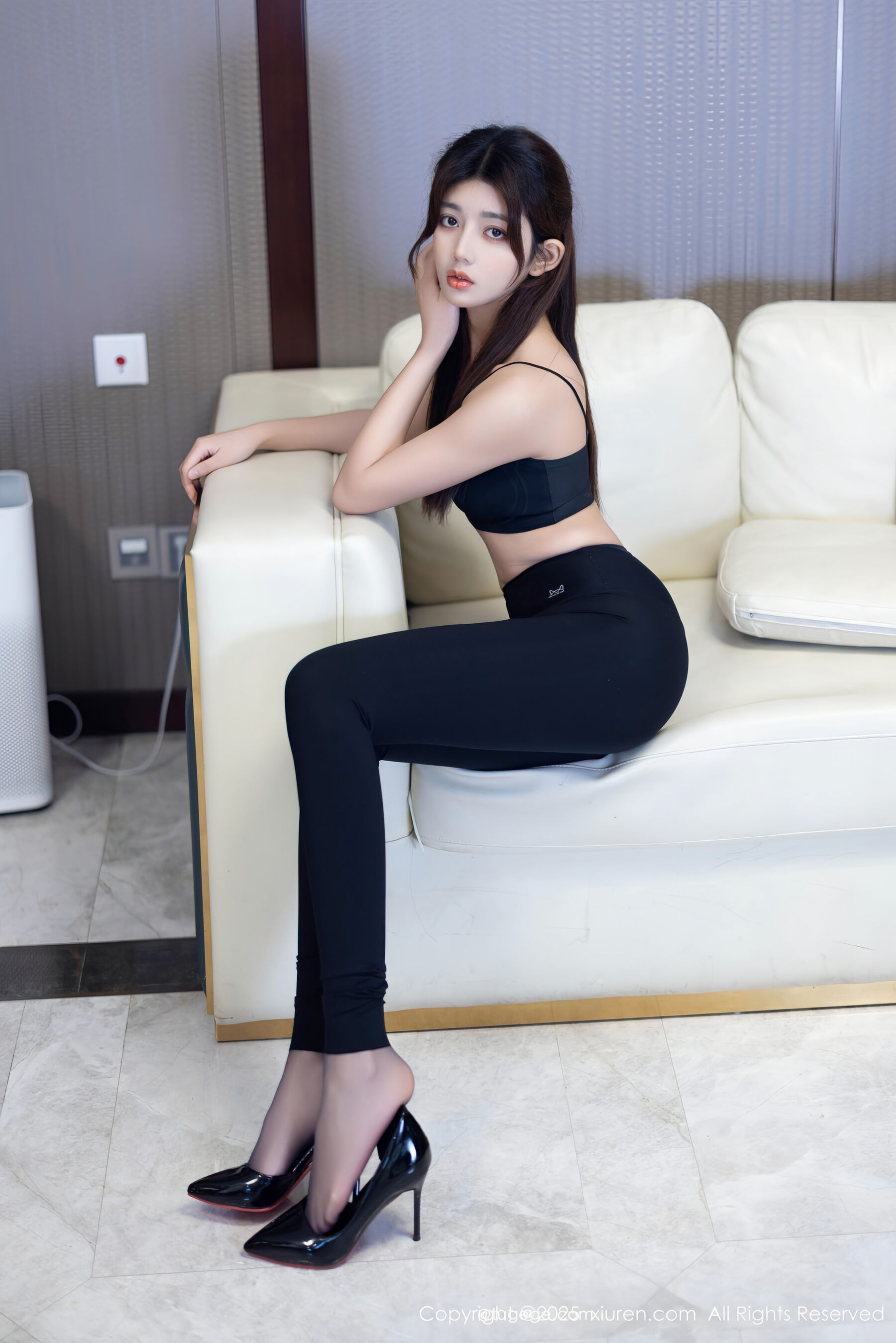 图片[25]-秀人网 – NO.11015 – 姜冉冉_Renee@ [82P]-六色网