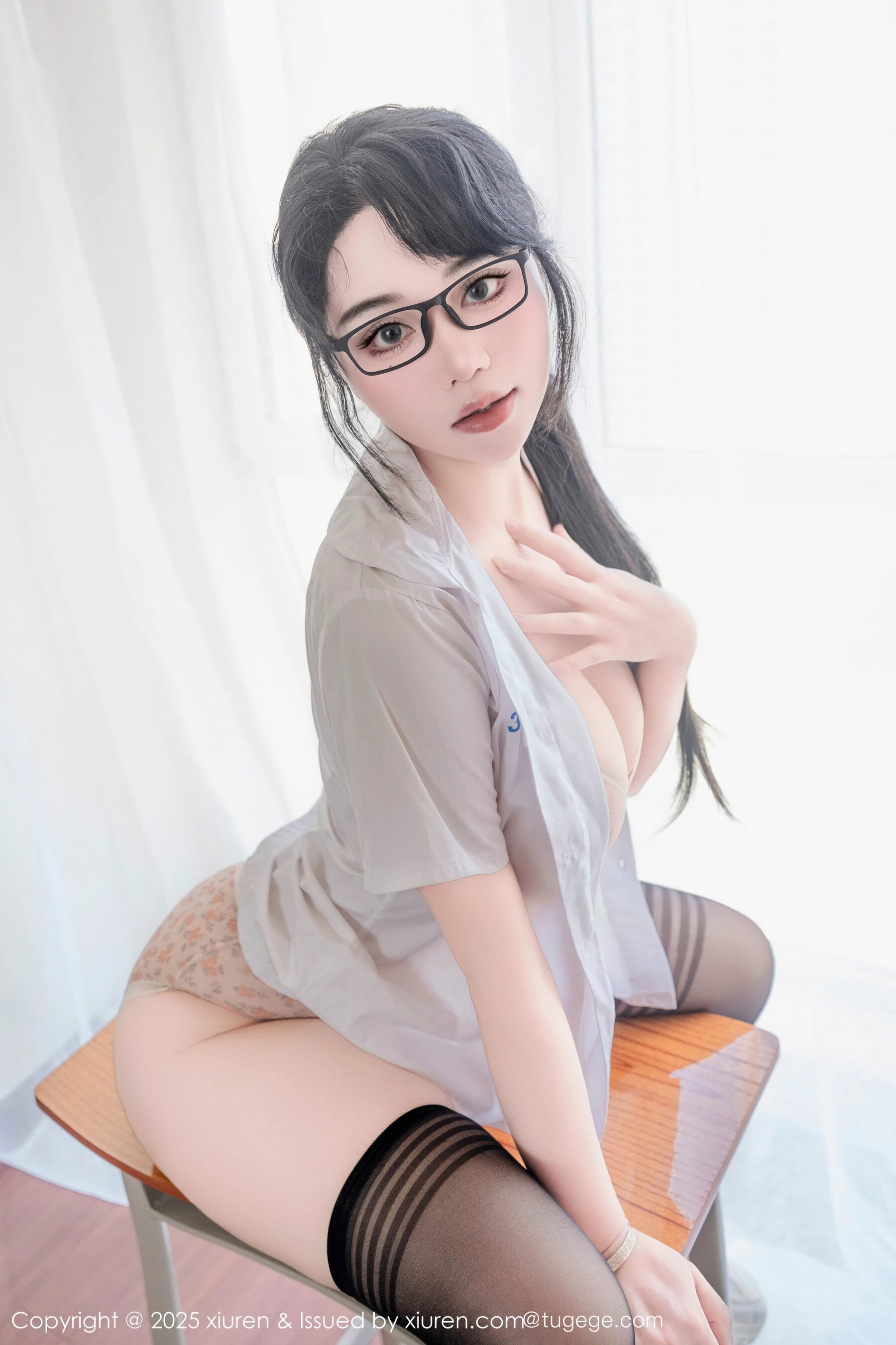 图片[44]-[Xiuren秀人网] 2025.07.10 NO.10530 汐汐爱吃草莓[86P]-六色网