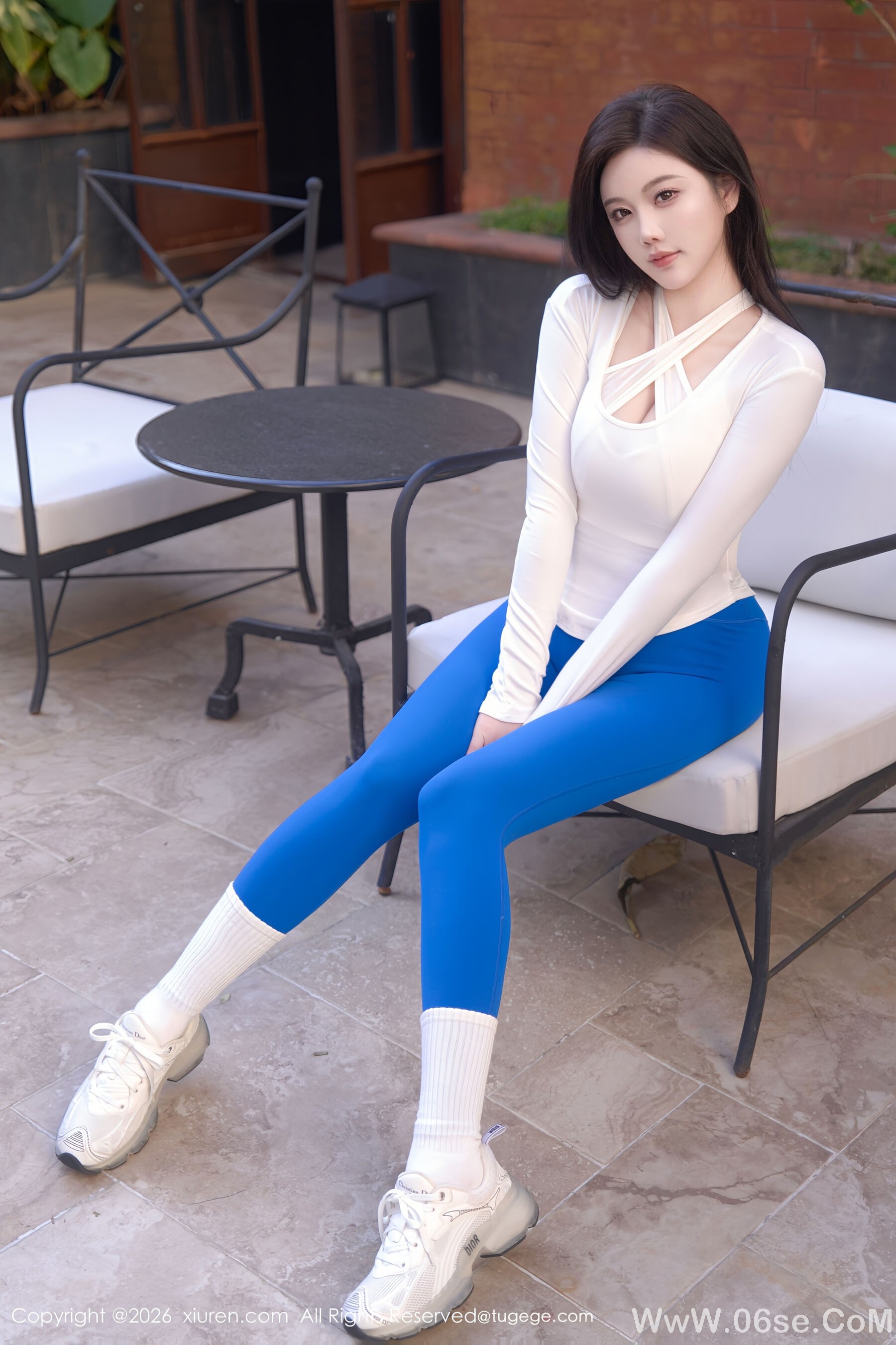 图片[2]-秀人网 – NO.11287 – 杨晨晨 [74P]-六色网