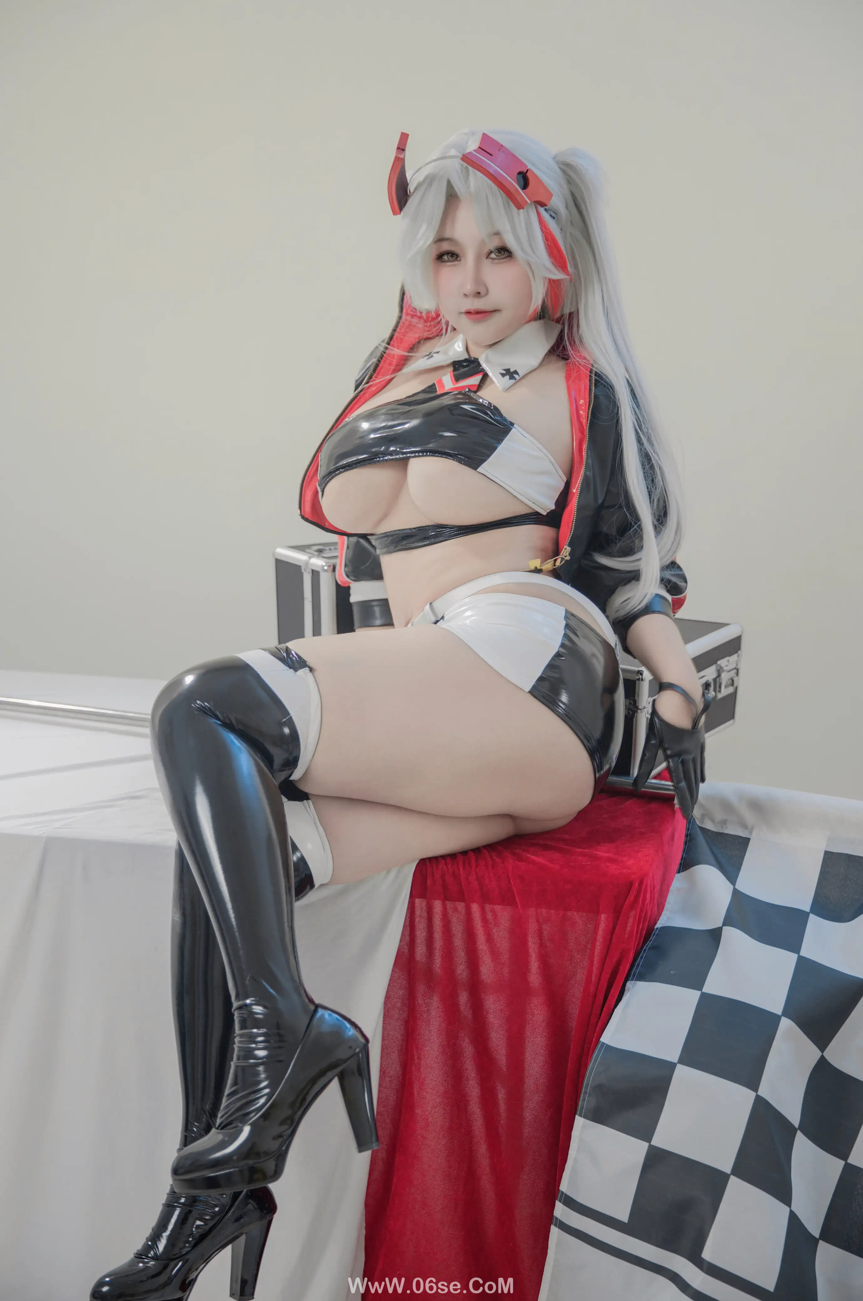 图片[12]-KANEKO_咔喵 – 欧根亲王 赛车服-六色网