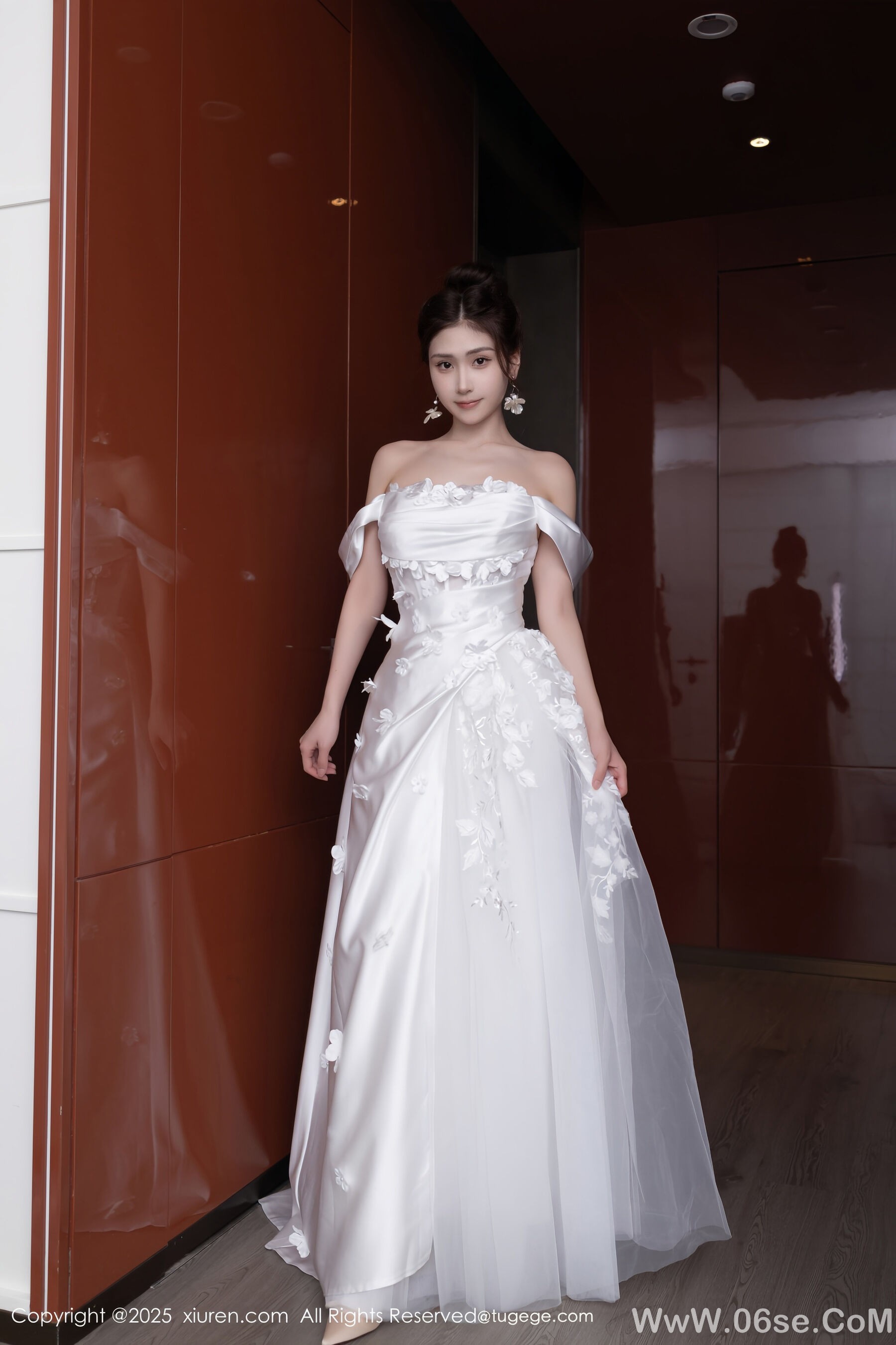 图片[2]-[Xiuren秀人网] 2025.09.26 NO.10814 刘婷婷[81P]-六色网