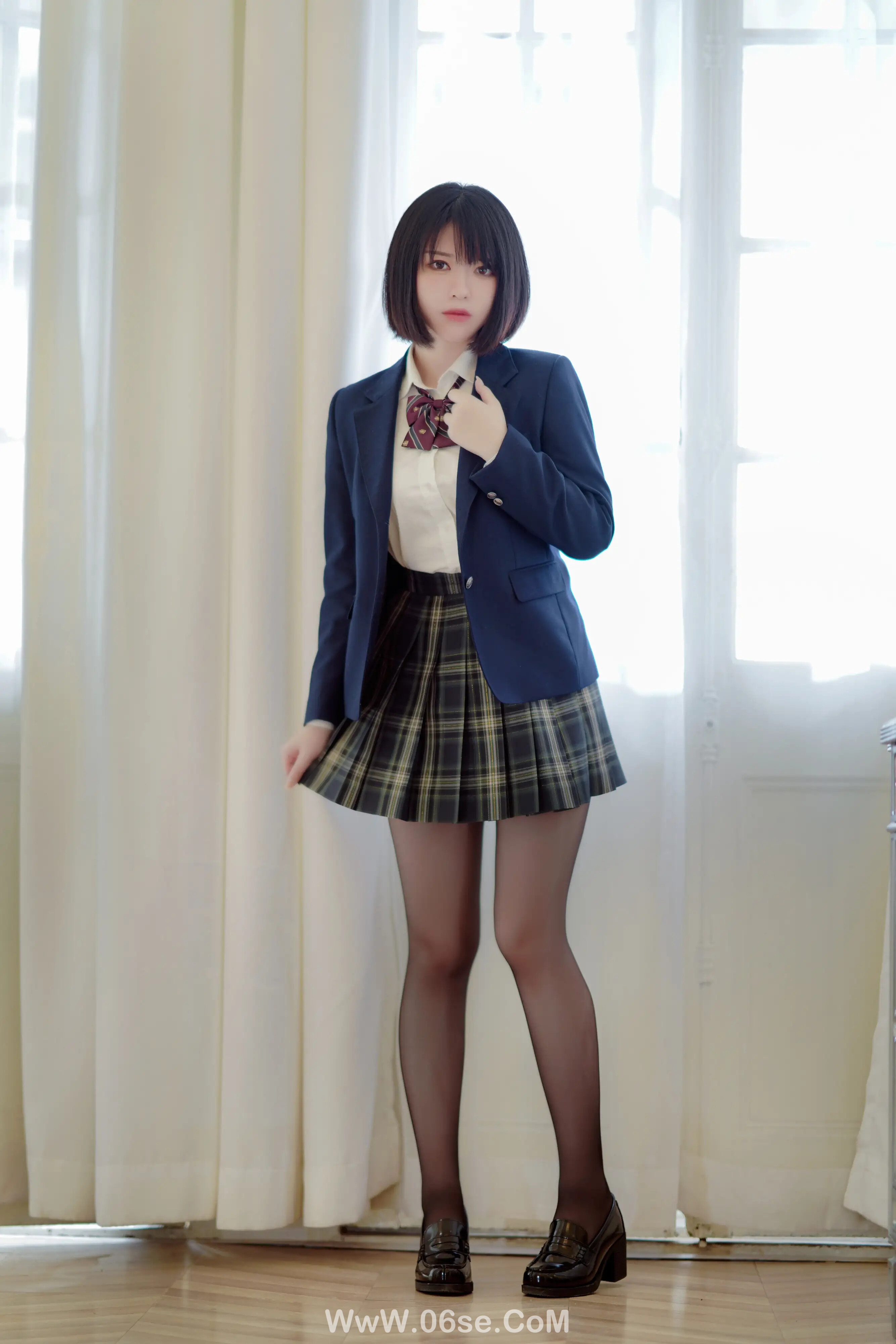 图片[2]-半半子 – 彼女の制服姿が好き-六色网