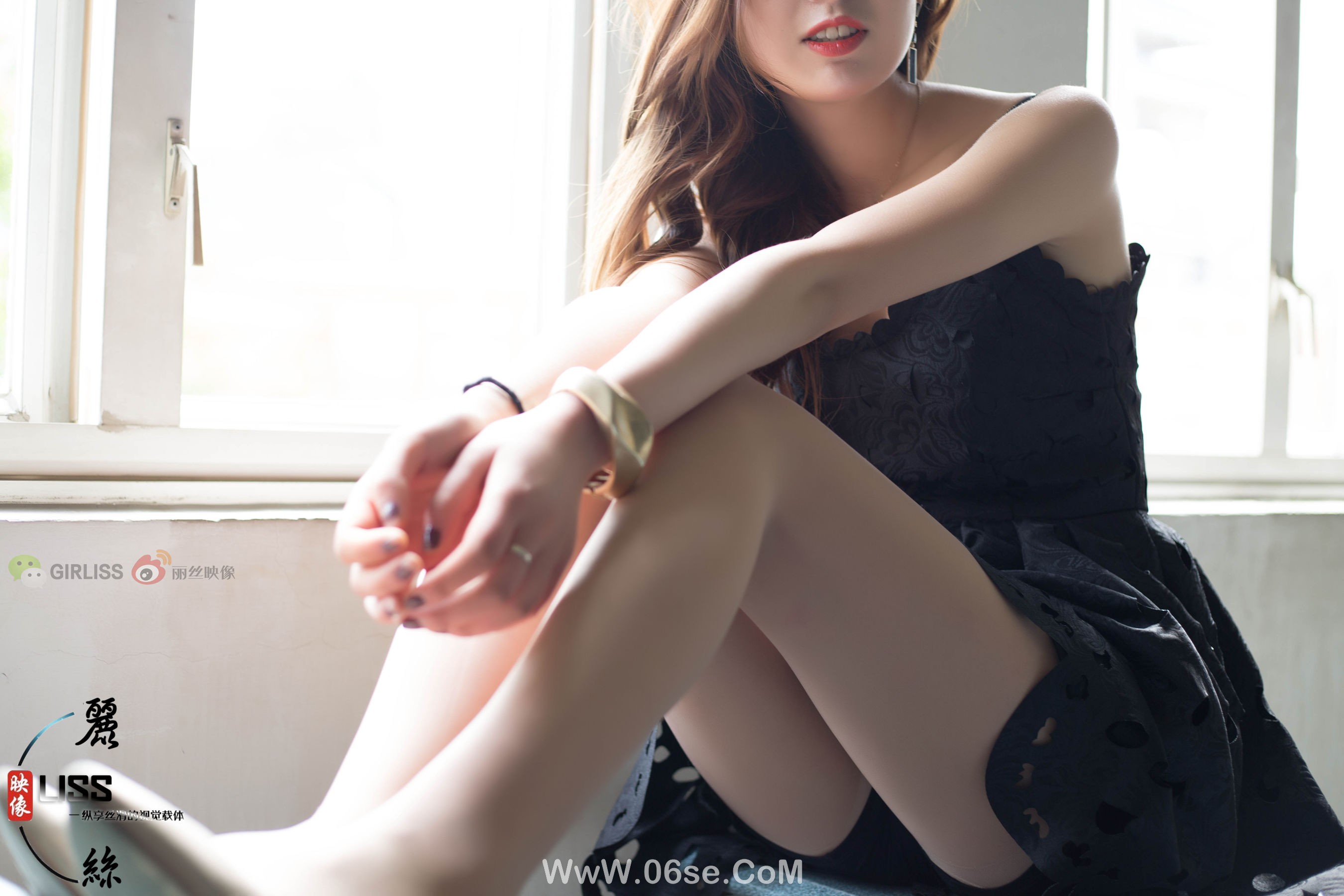 图片[24]-[丽丝映像GIRLISS] 播音系张敏 校园风情 [43P]-六色网