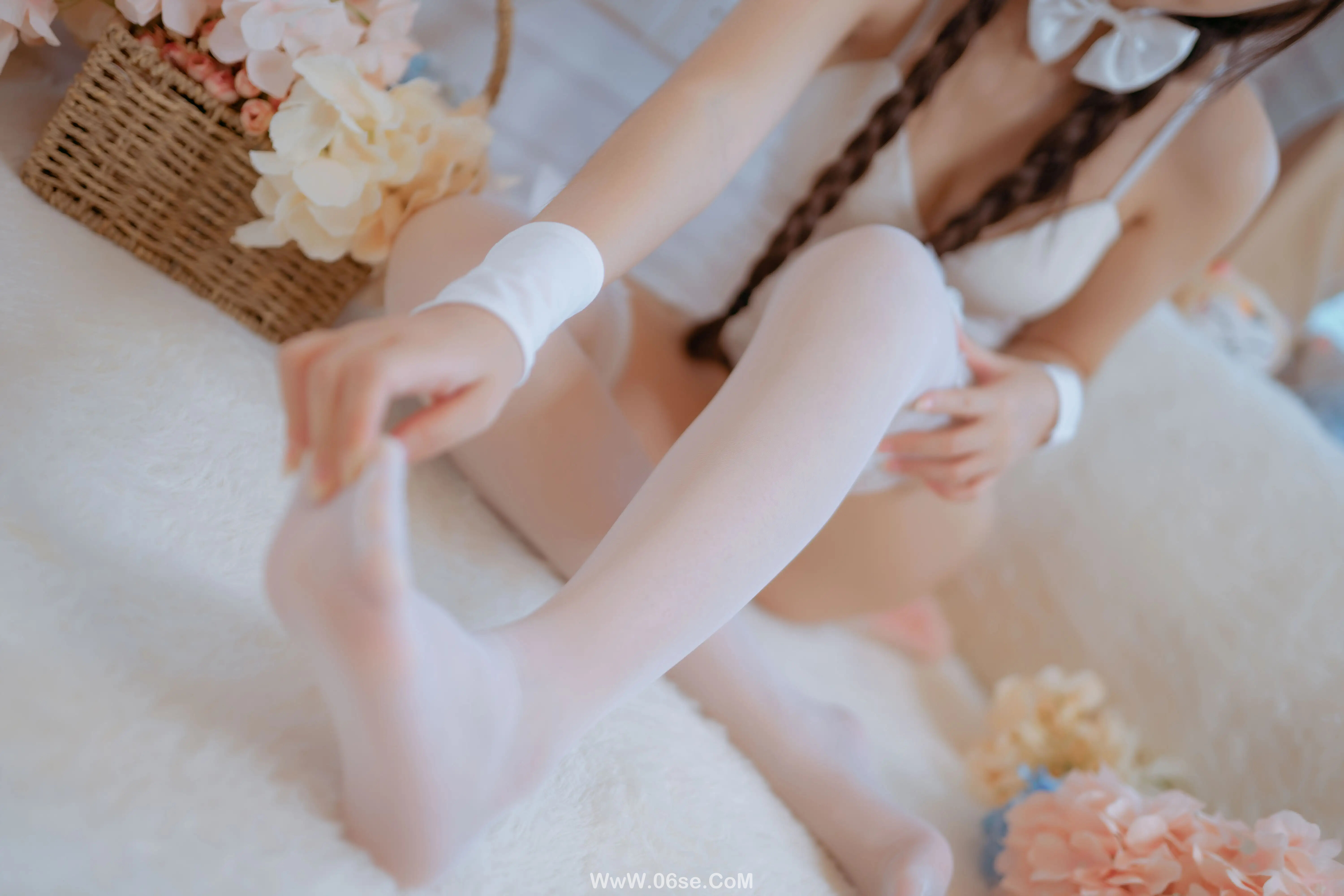图片[16]-不呆猫 – 白色兔女郎-六色网