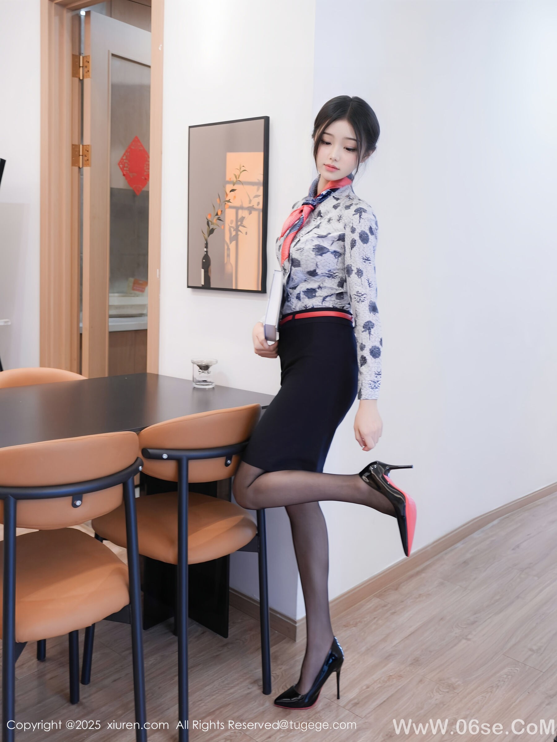 图片[3]-[Xiuren秀人网] 2025.07.24 NO.10579 琉璃ww[80P]-六色网