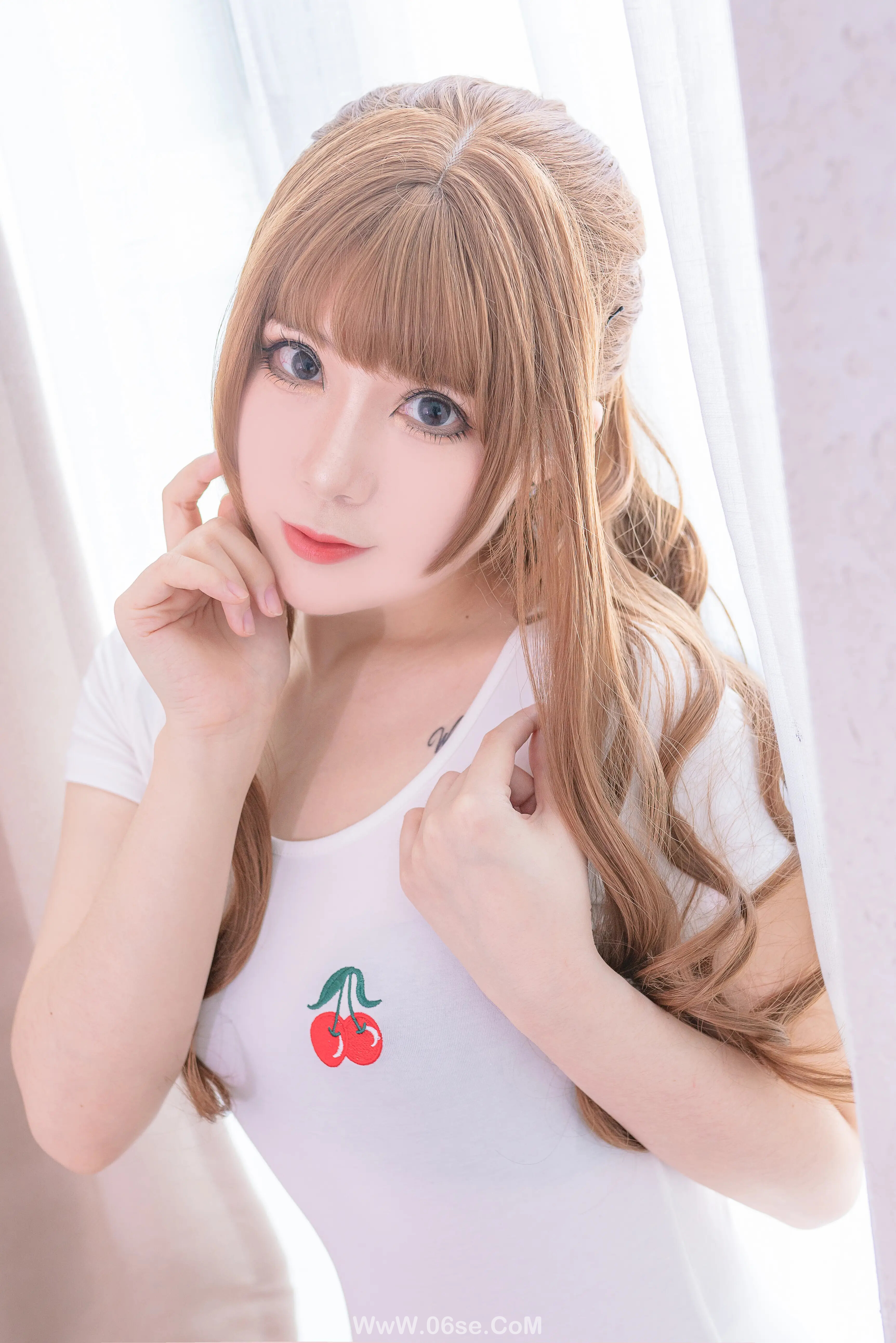 图片[2]-羊大真人 – 白色樱桃体操服-六色网