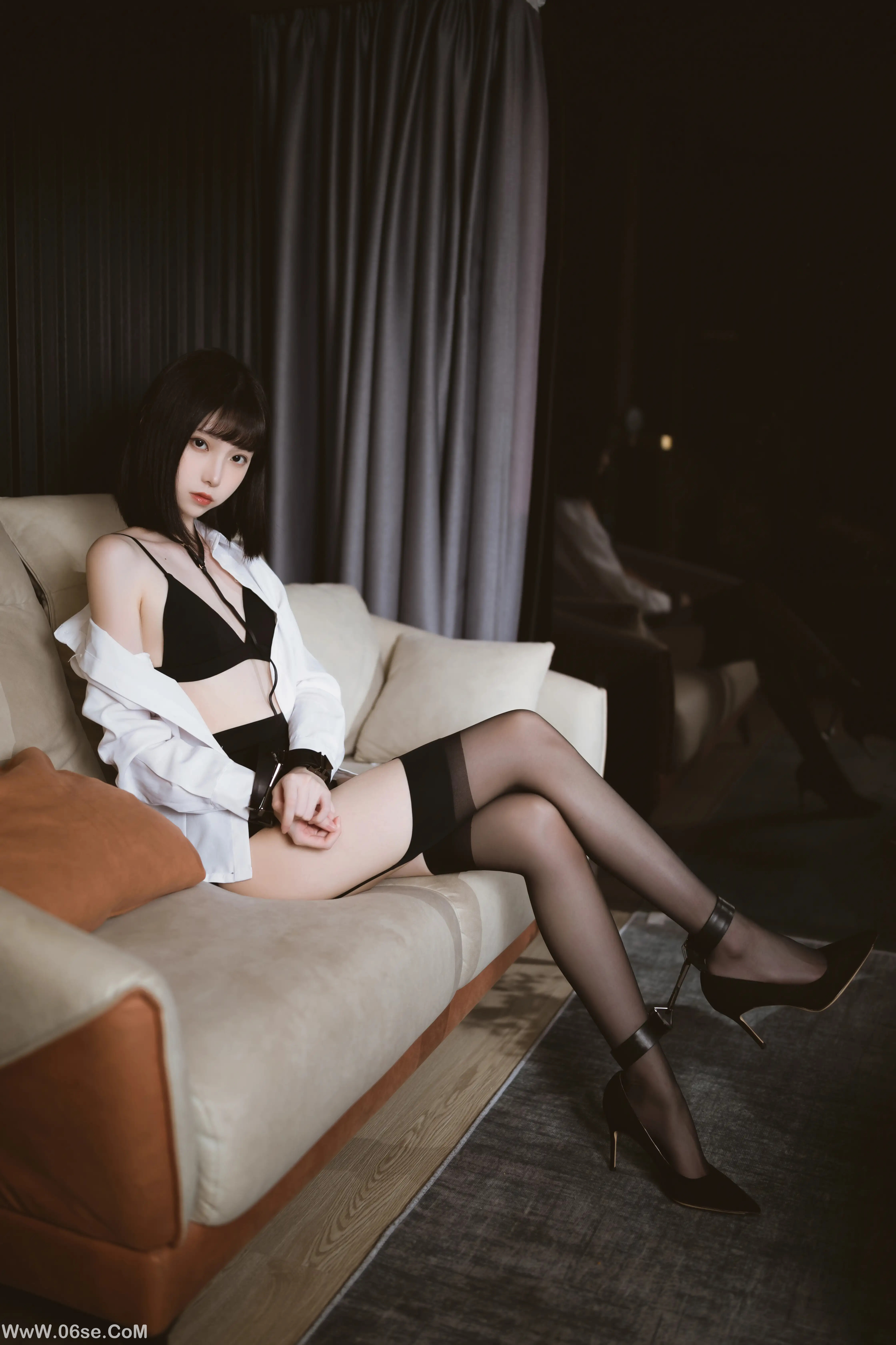 图片[36]-许岚LAN 醉酒OL-六色网