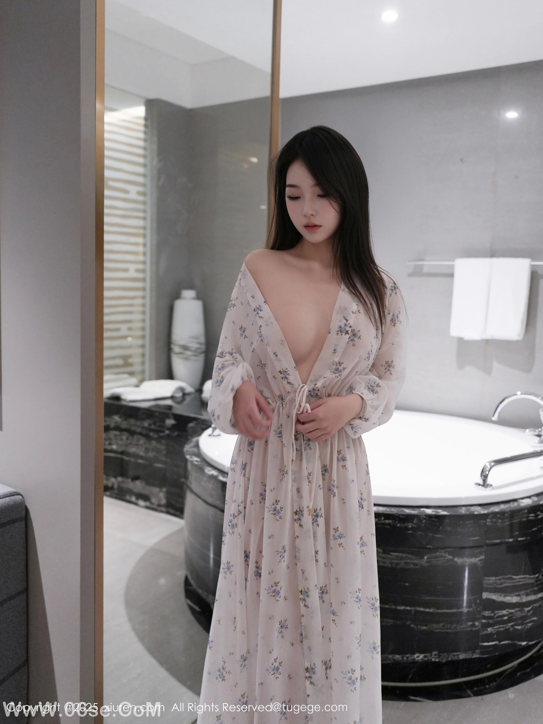 图片[38]-秀人网 – NO.10988 – 烧烧小桃 [53P]-六色网