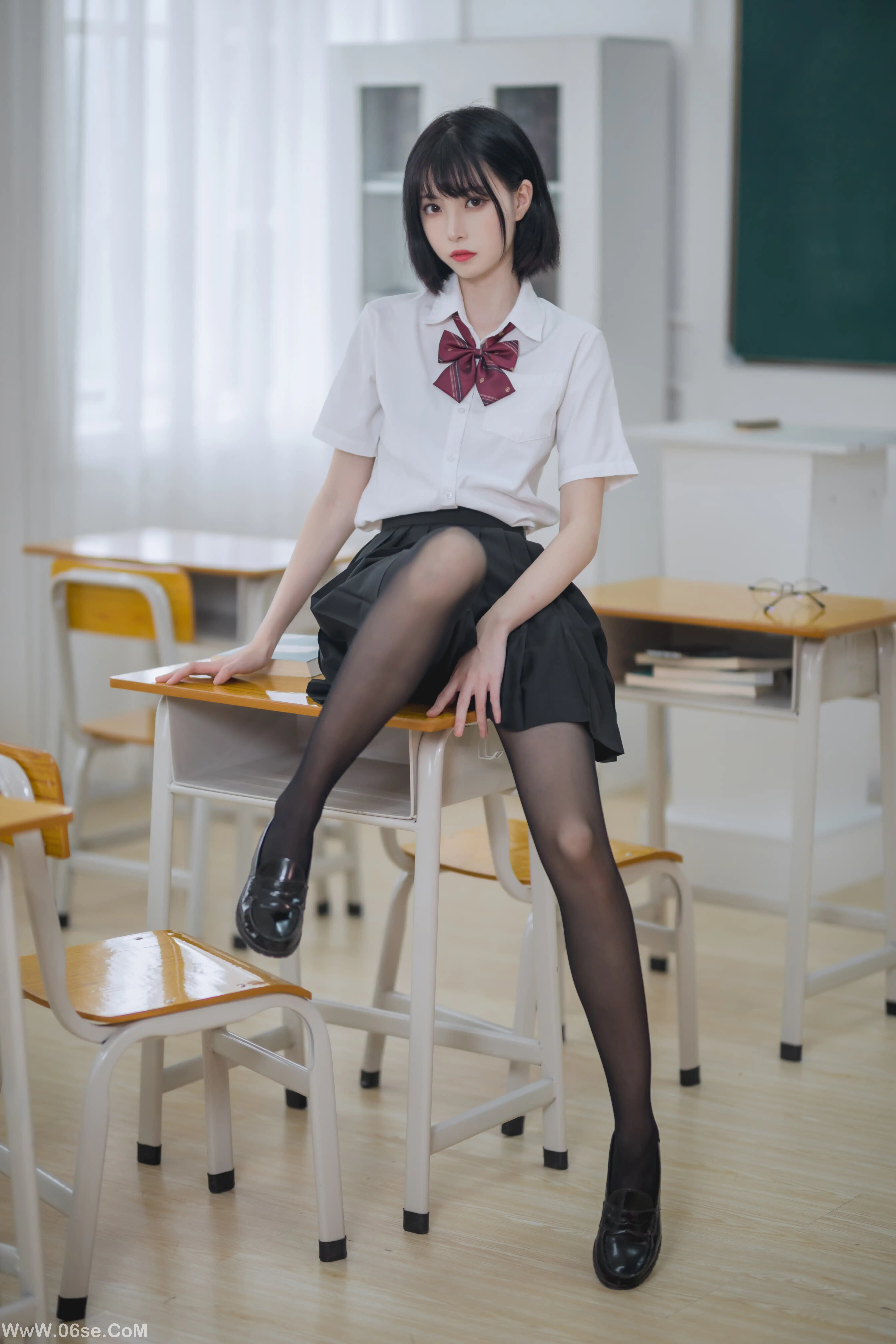 图片[14]-许岚LAN 教室jk黑丝-六色网