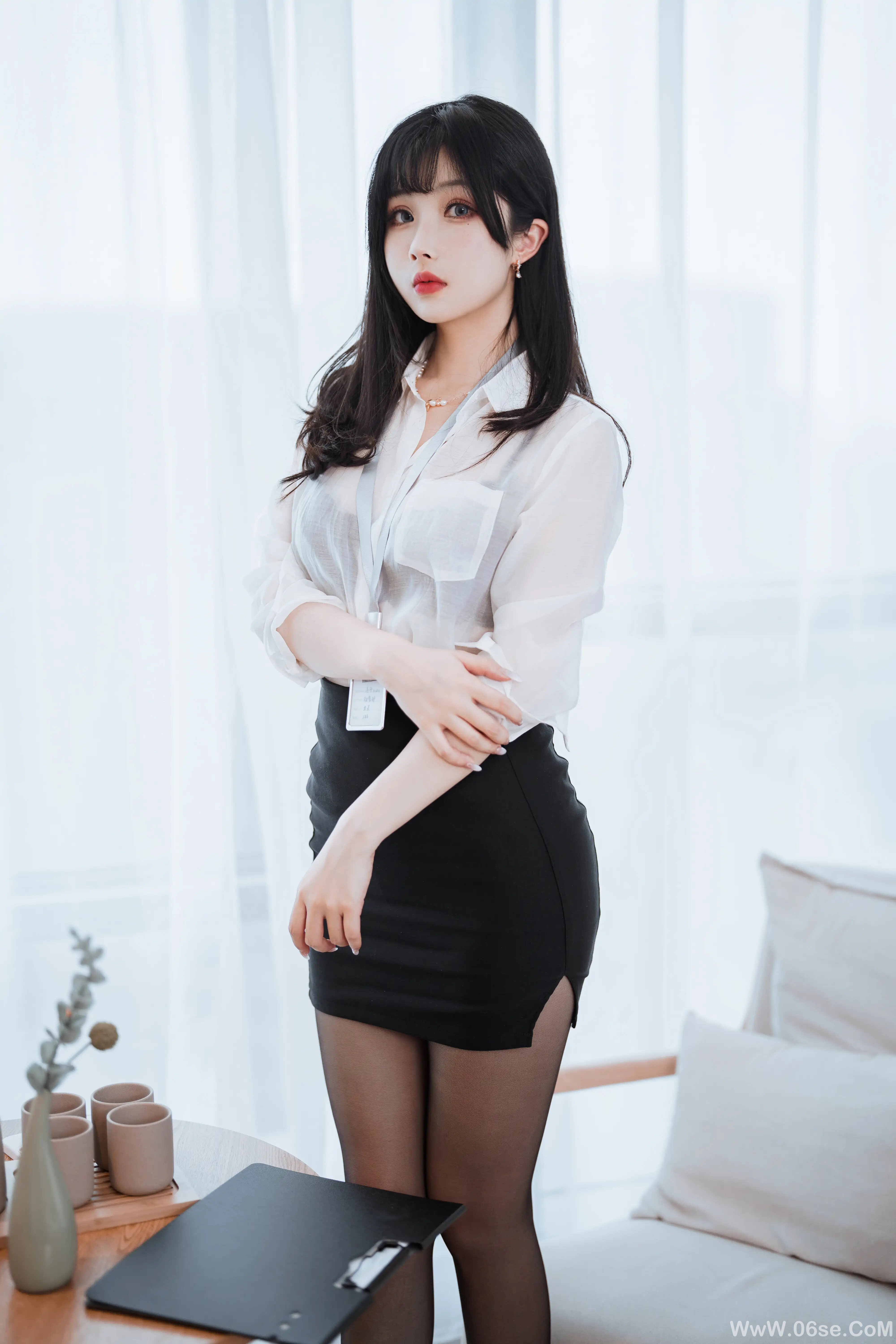 图片[54]-肉扣热热子(rioko凉凉子) 黑丝OL制服双人 (&面饼仙儿)-六色网