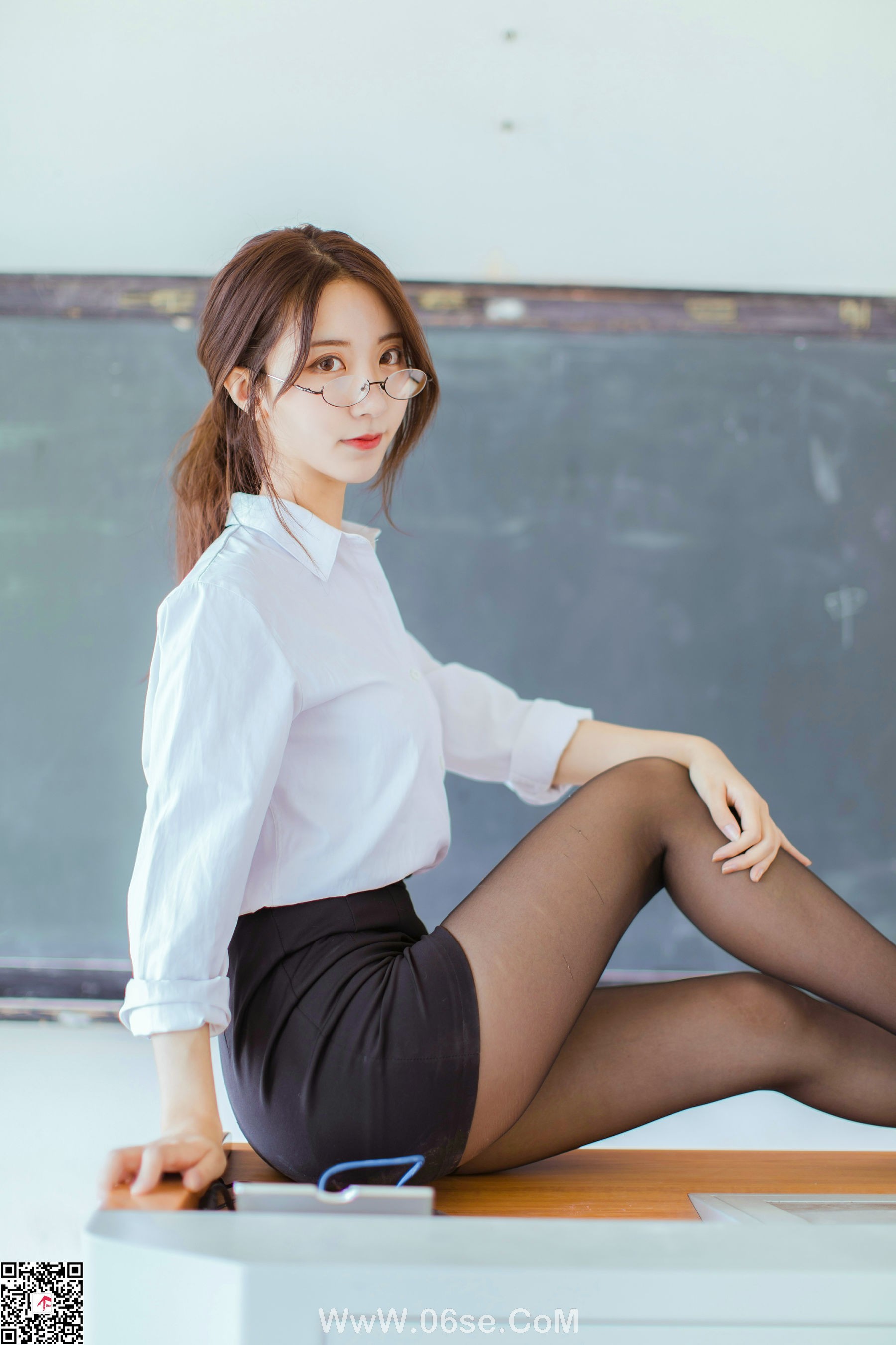 图片[21]-[丽丝映像GIRLISS] 丝滑情节的教师 [127P]-六色网