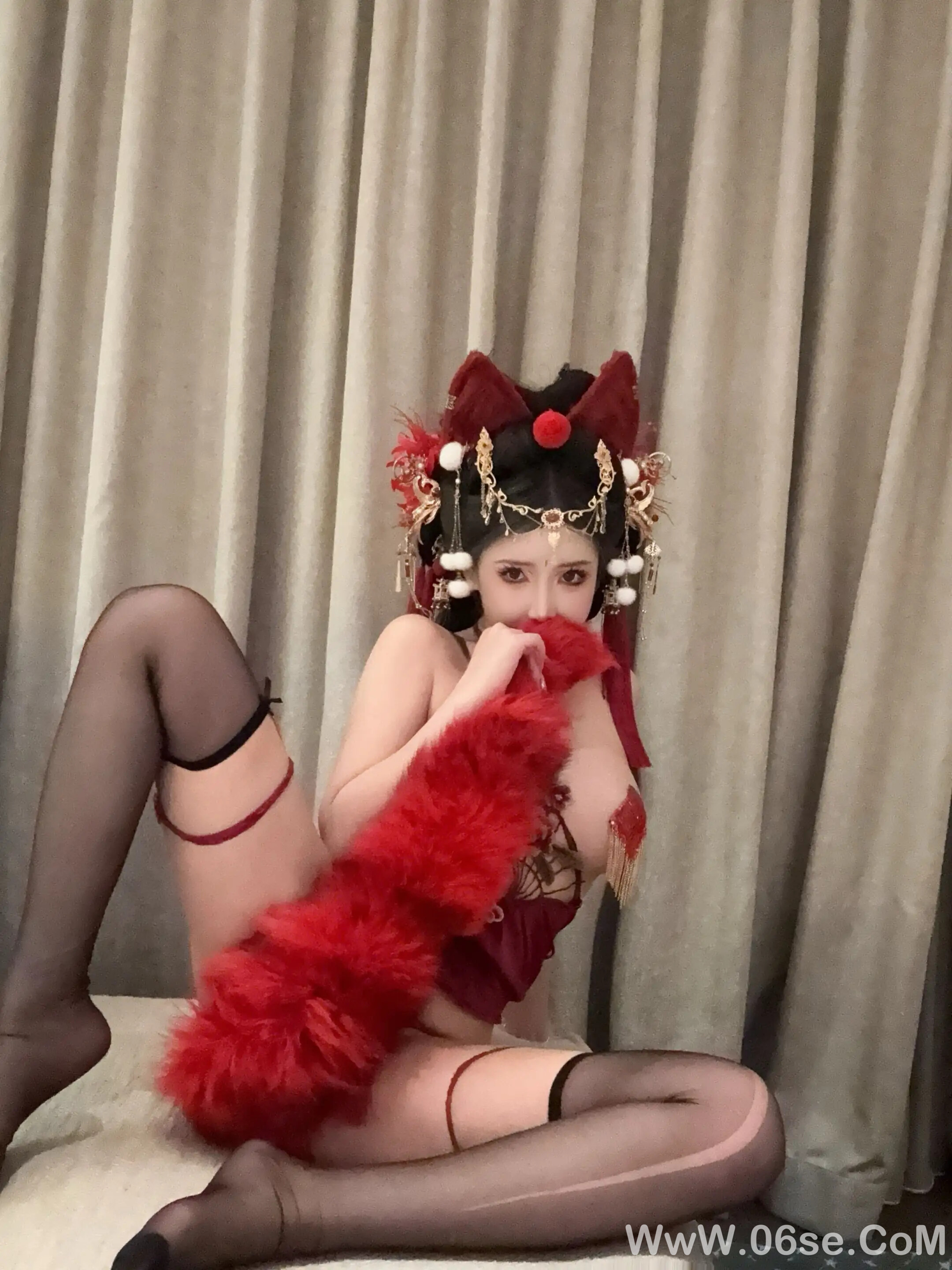 图片[61]-抱走莫子 – 红色小尾巴-六色网