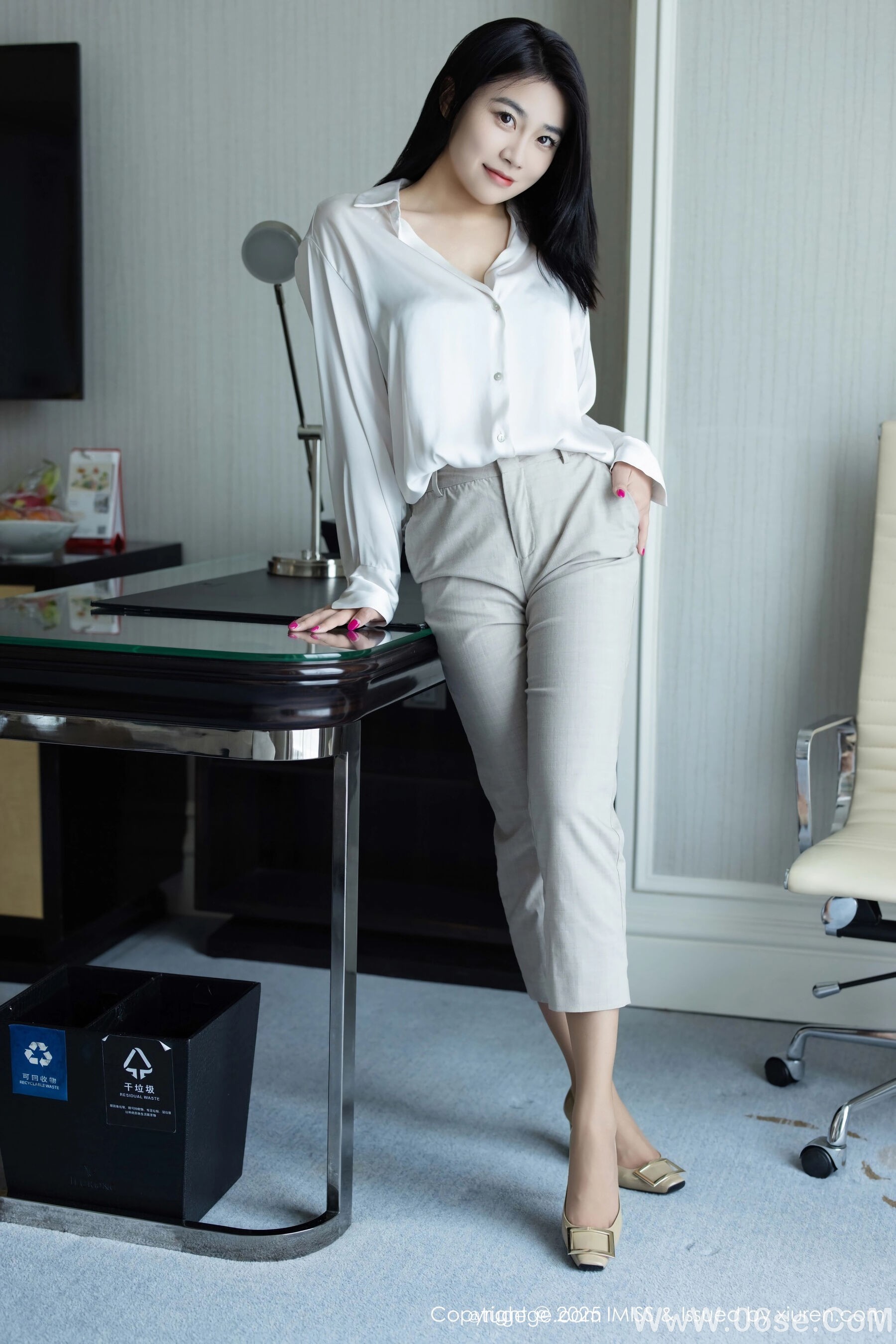 图片[3]-爱蜜社 2025.08.27 NO.0800 许诺Sabrina[87P]-六色网