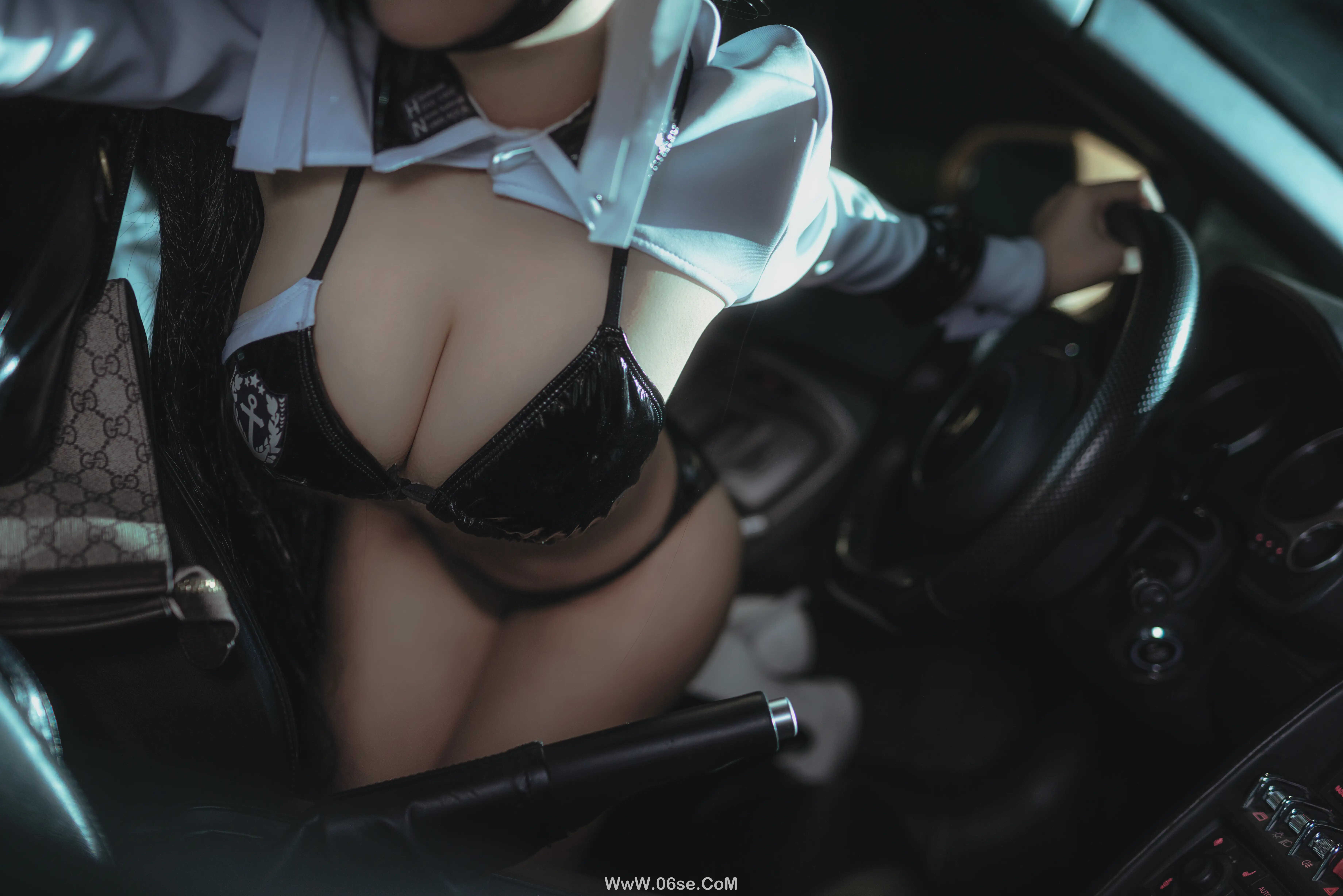 图片[22]-抱走莫子 – 车女郎-六色网