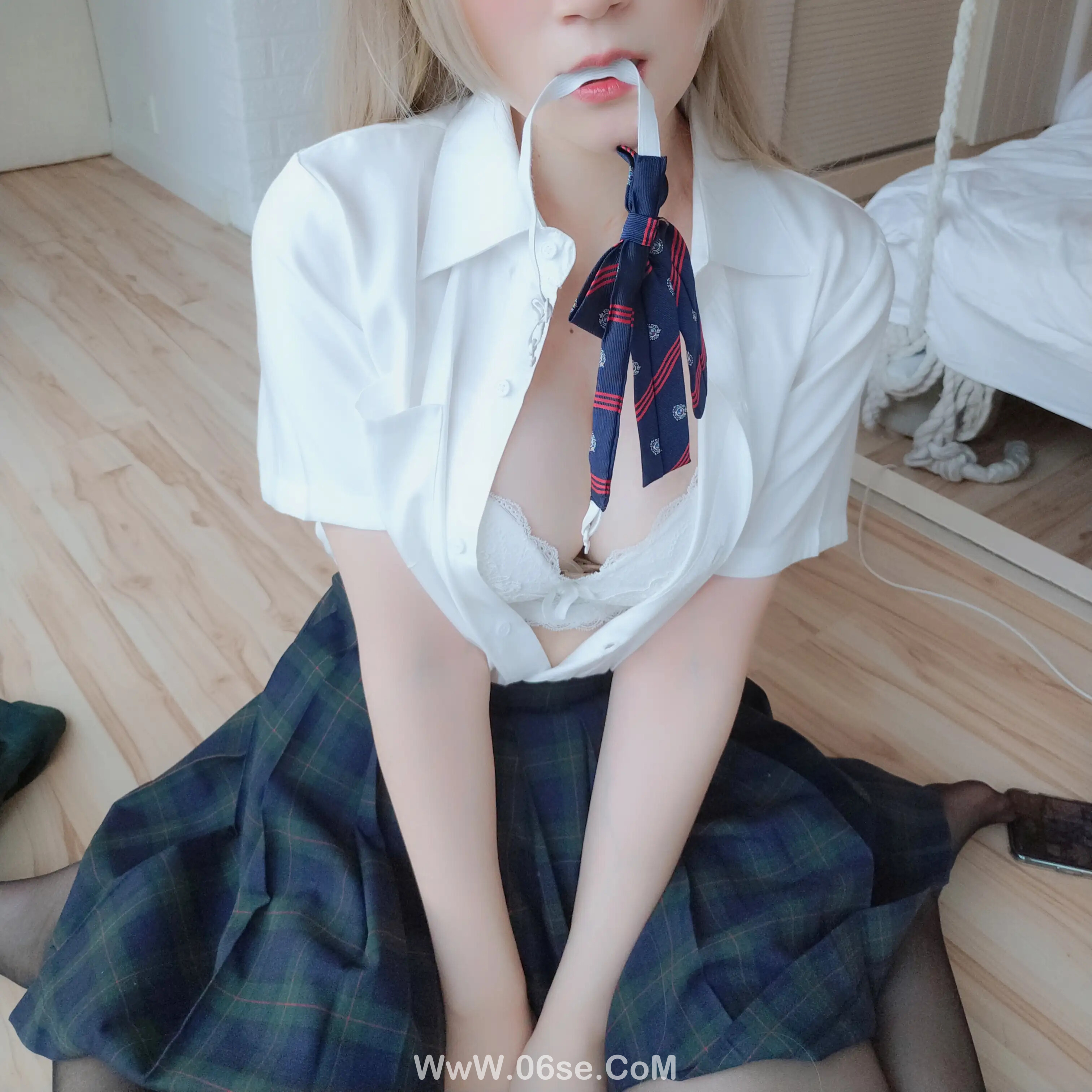 图片[63]-白银81 – 灰色空间-六色网