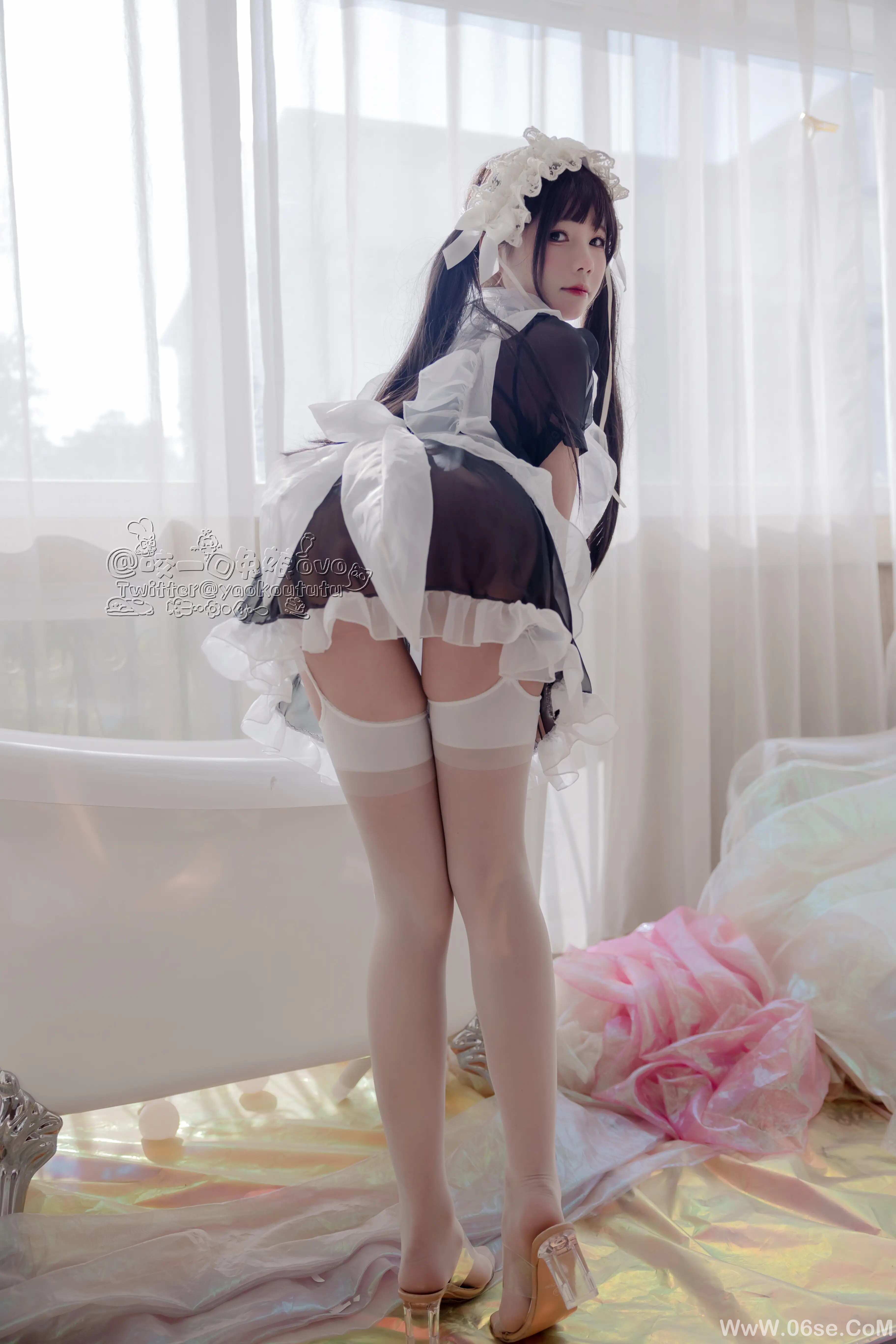 图片[22]-咬一口兔娘 黑白女仆-六色网