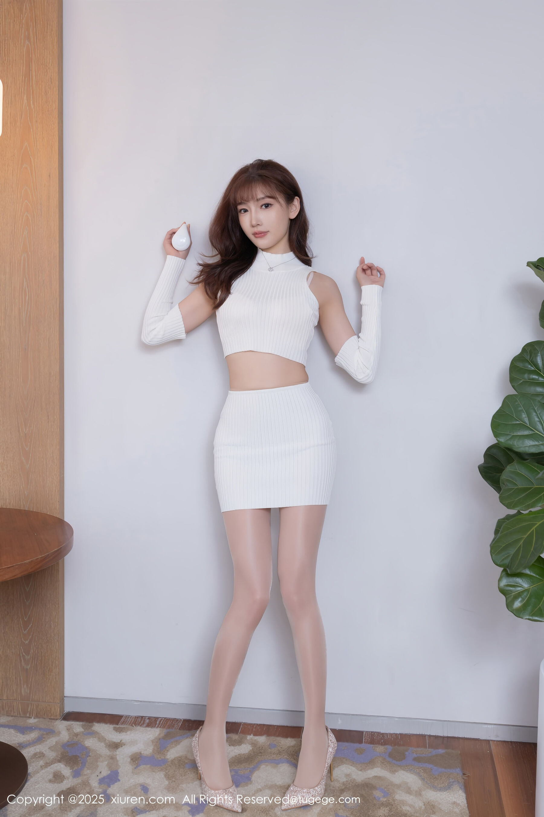 图片[2]-[Xiuren秀人网] 2025.07.31 NO.10608 陆萱萱[81P]-六色网
