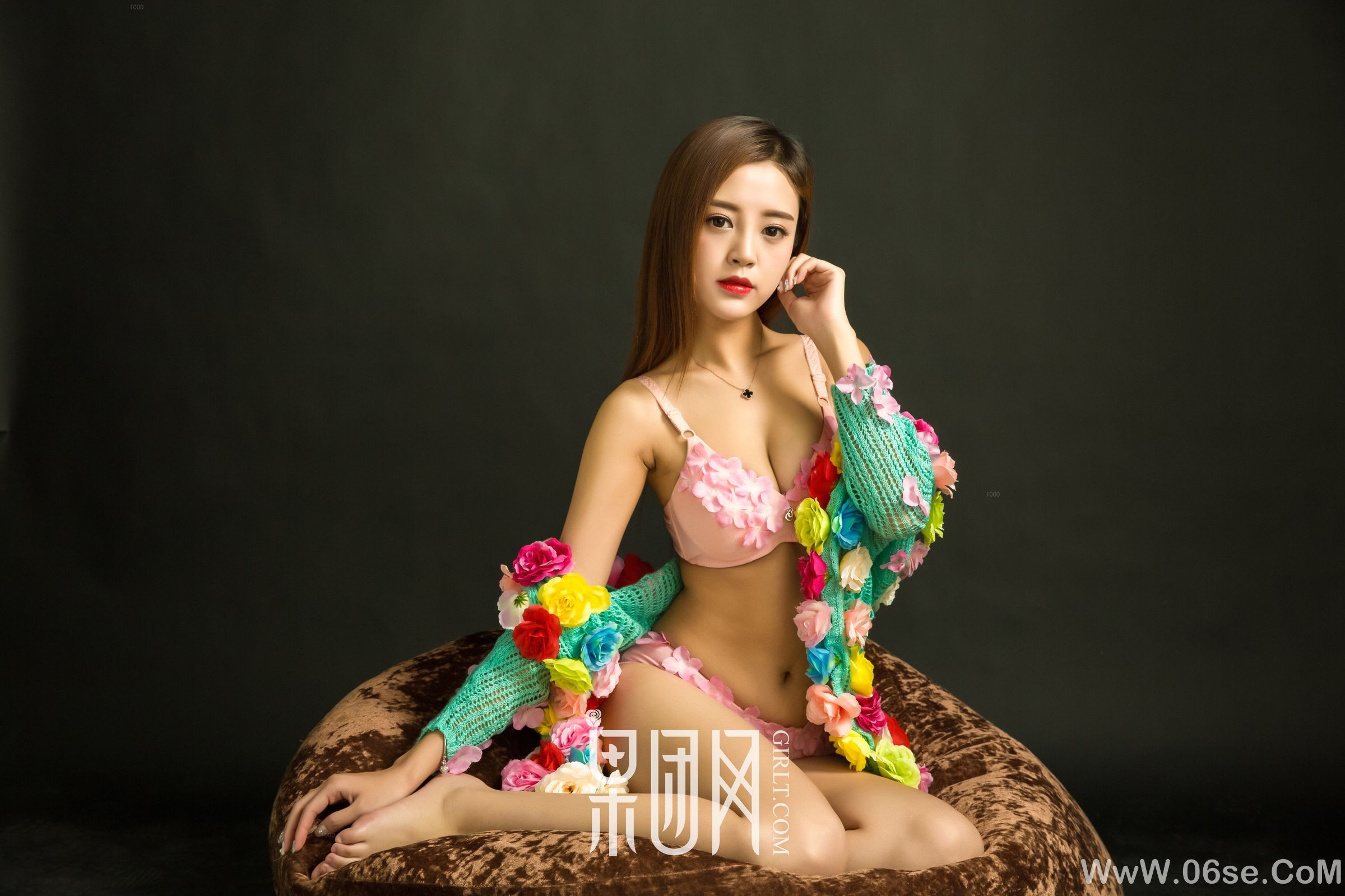 图片[21]-果团网 2017.08.13 Vol. 051 温柔少女[50P]-六色网