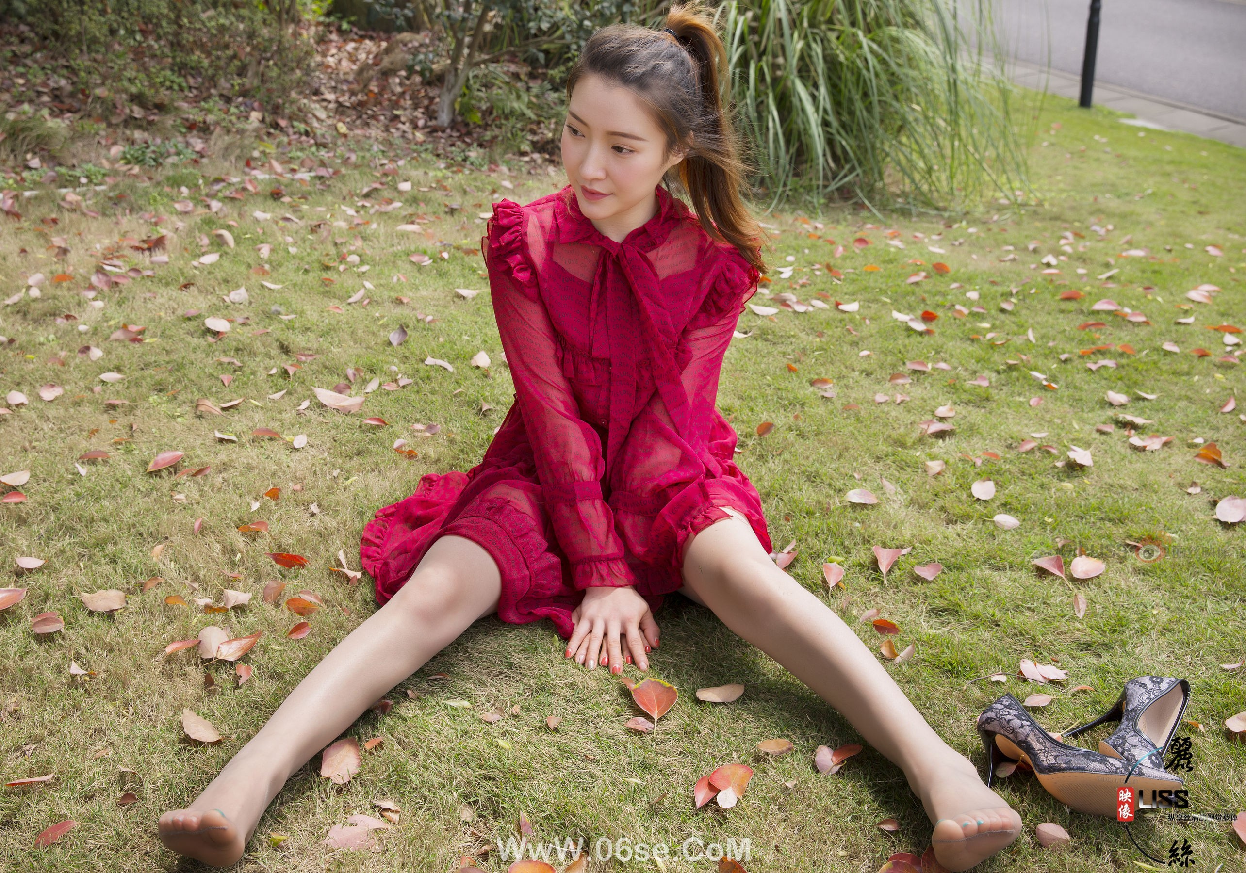 图片[9]-[丽丝映像GIRLISS] 嫁到农村里的丝袜媳妇儿 [67P]-六色网