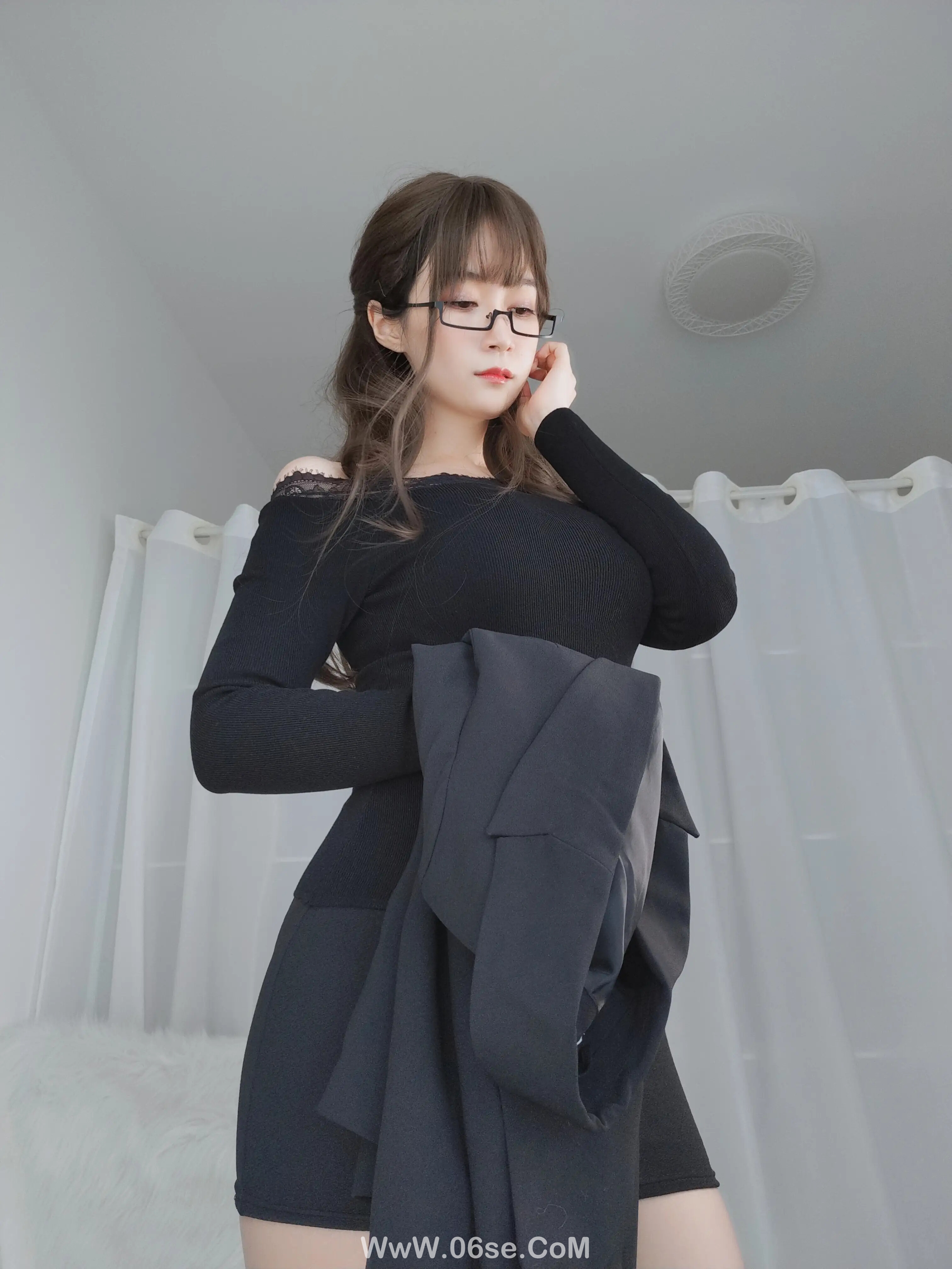 图片[27]-白银81 – 黑西服-六色网