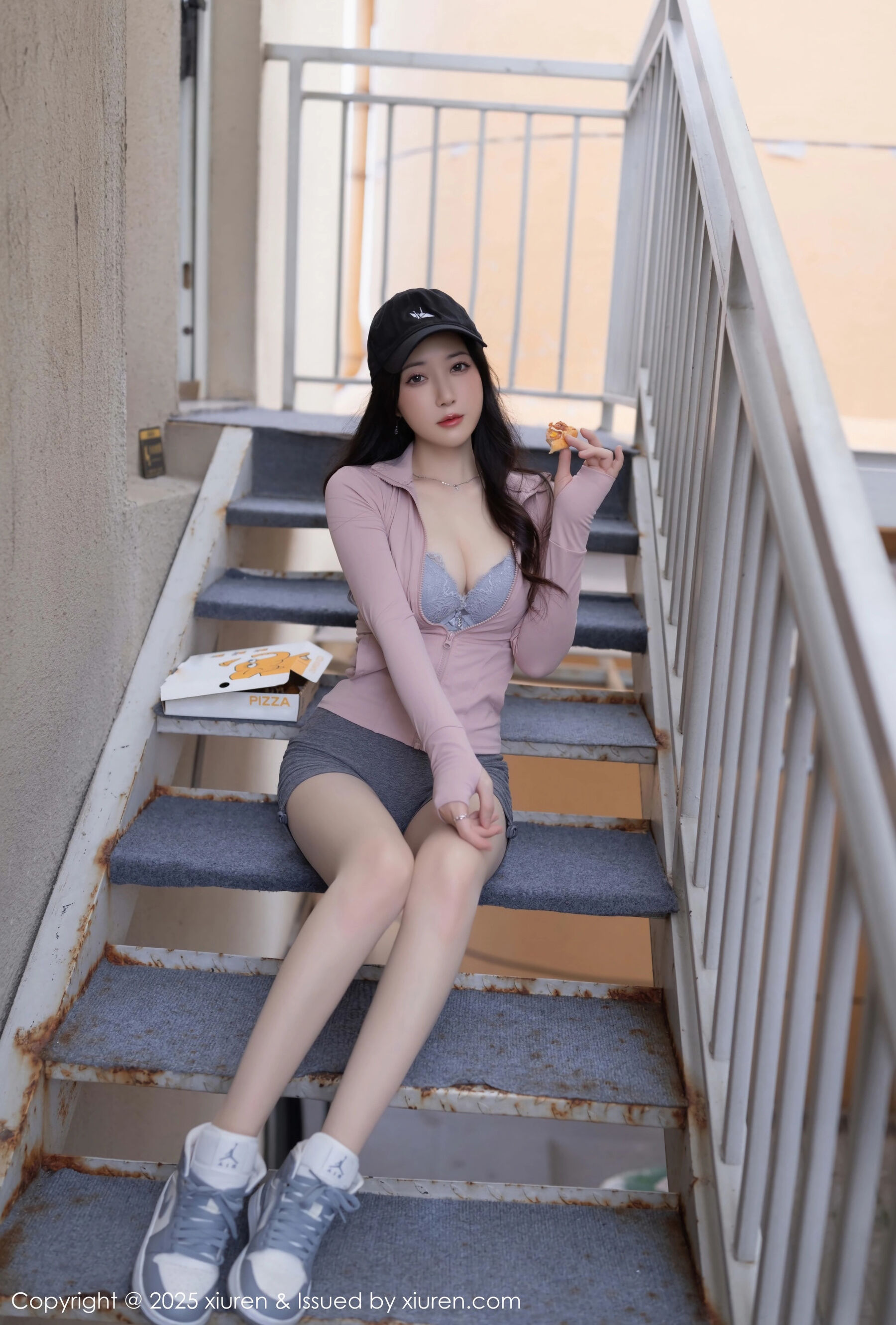 图片[33]-[Xiuren秀人网] 2025.07.11 NO.10542 鱼子酱Fish[81P]-六色网