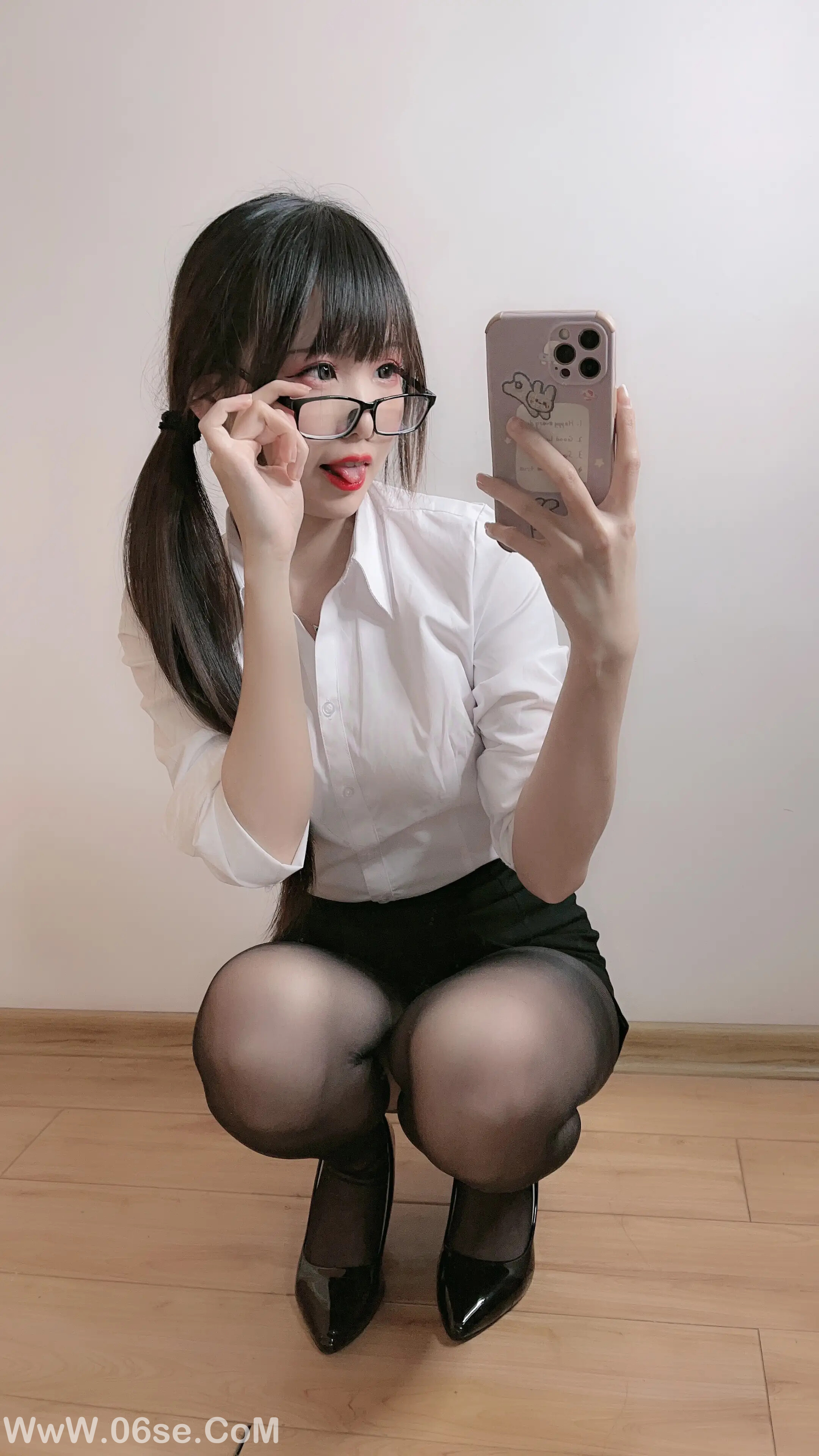 图片[132]-miko酱ww 自拍系列mikoの黑丝01-六色网