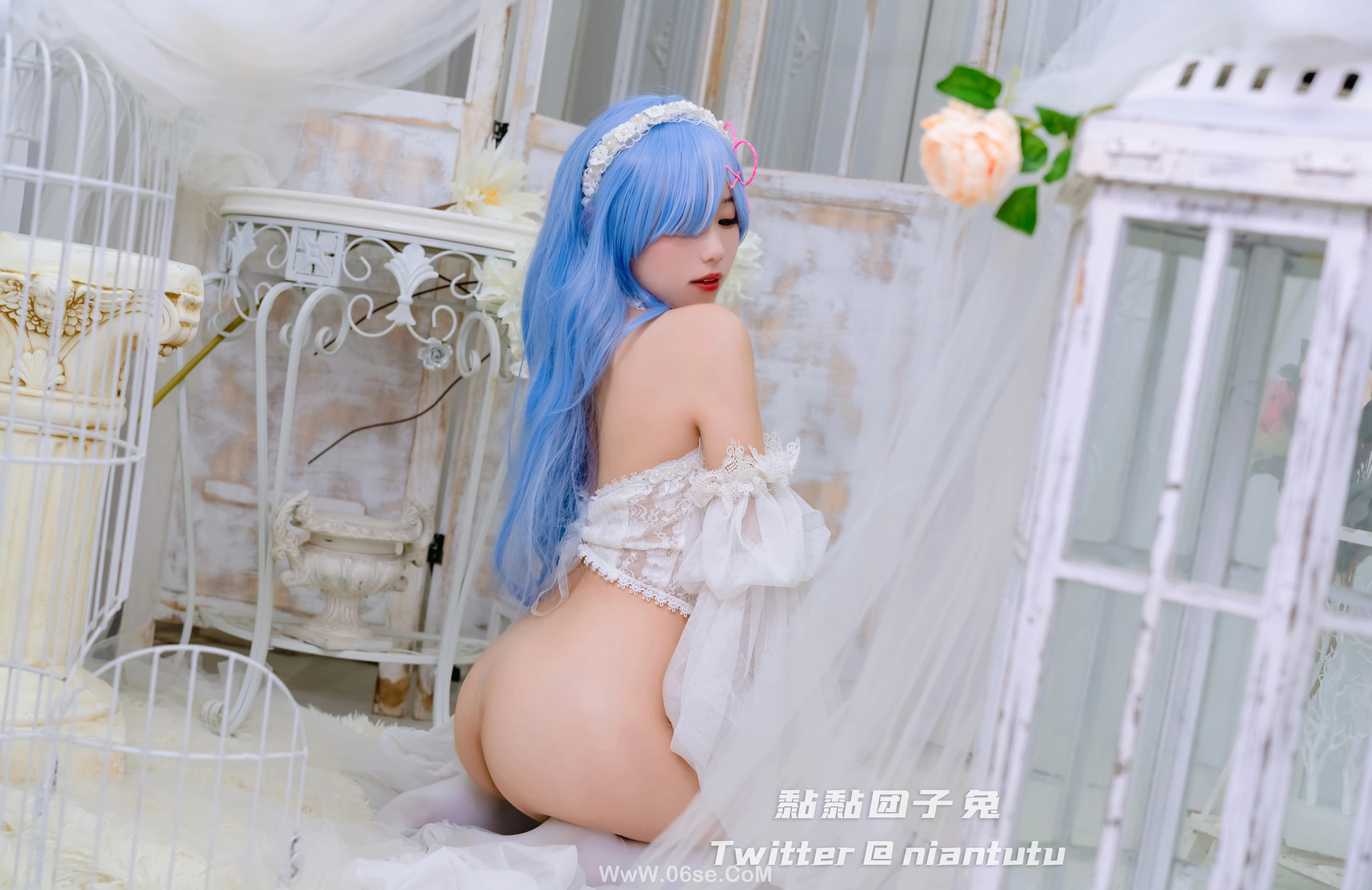 图片[31]-咬一口兔娘 t3特典-白丝长发蕾姆-六色网