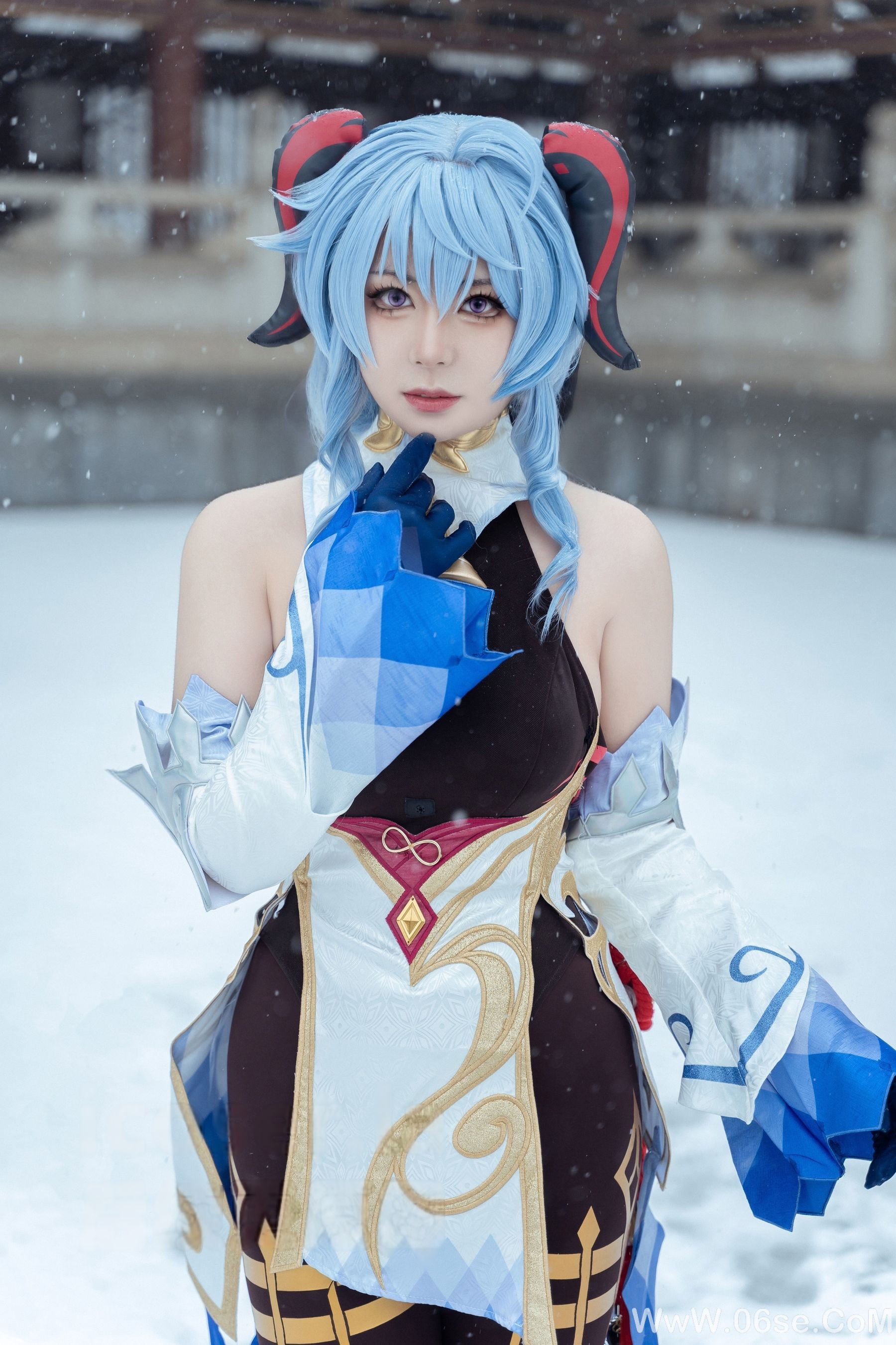 图片[4]-虎森森 – 原神 甘雨 雪景 [42P]-六色网