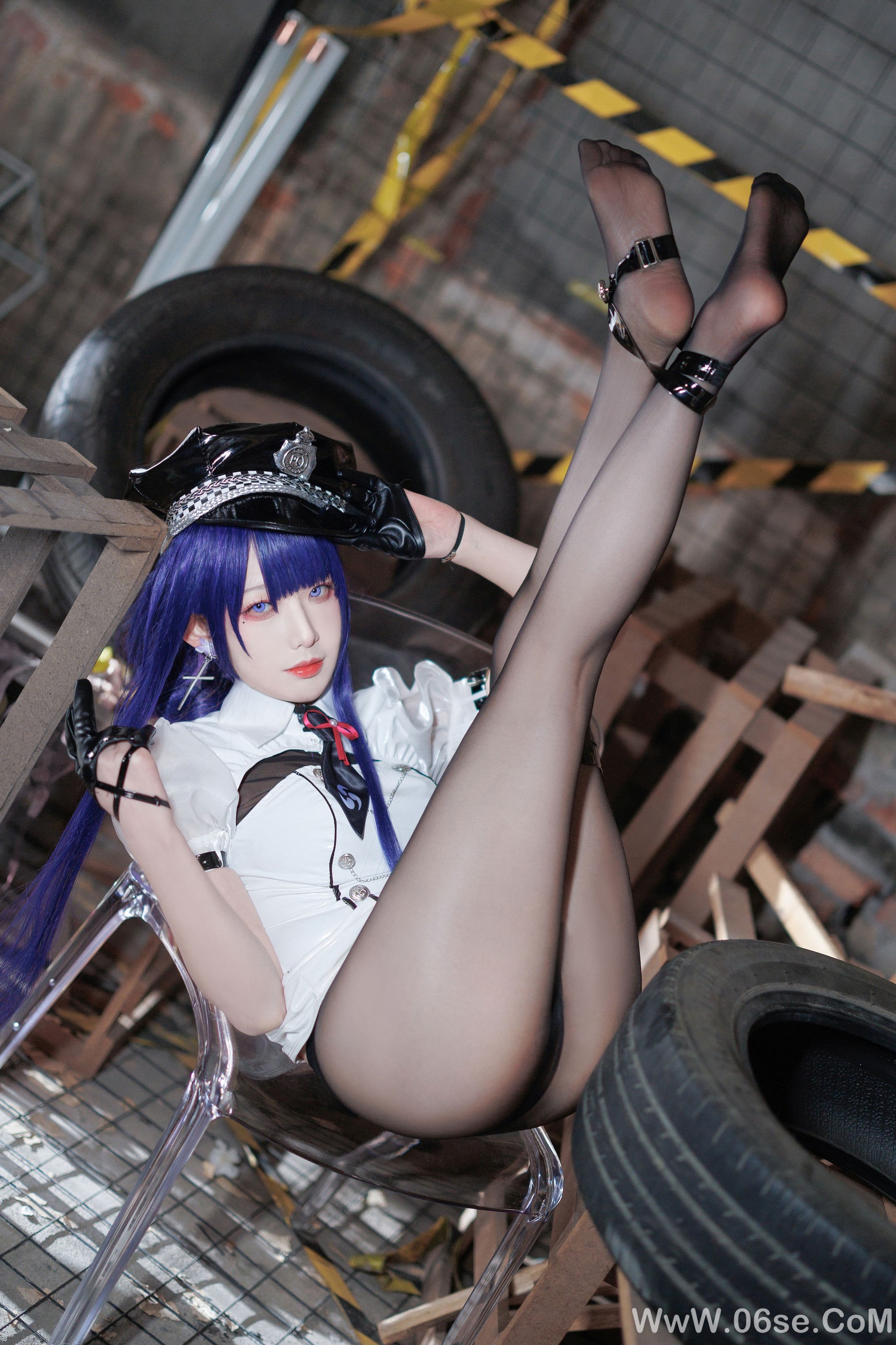 图片[10]-动漫博主 封疆疆v – 雷电将军女警 [38P]-六色网