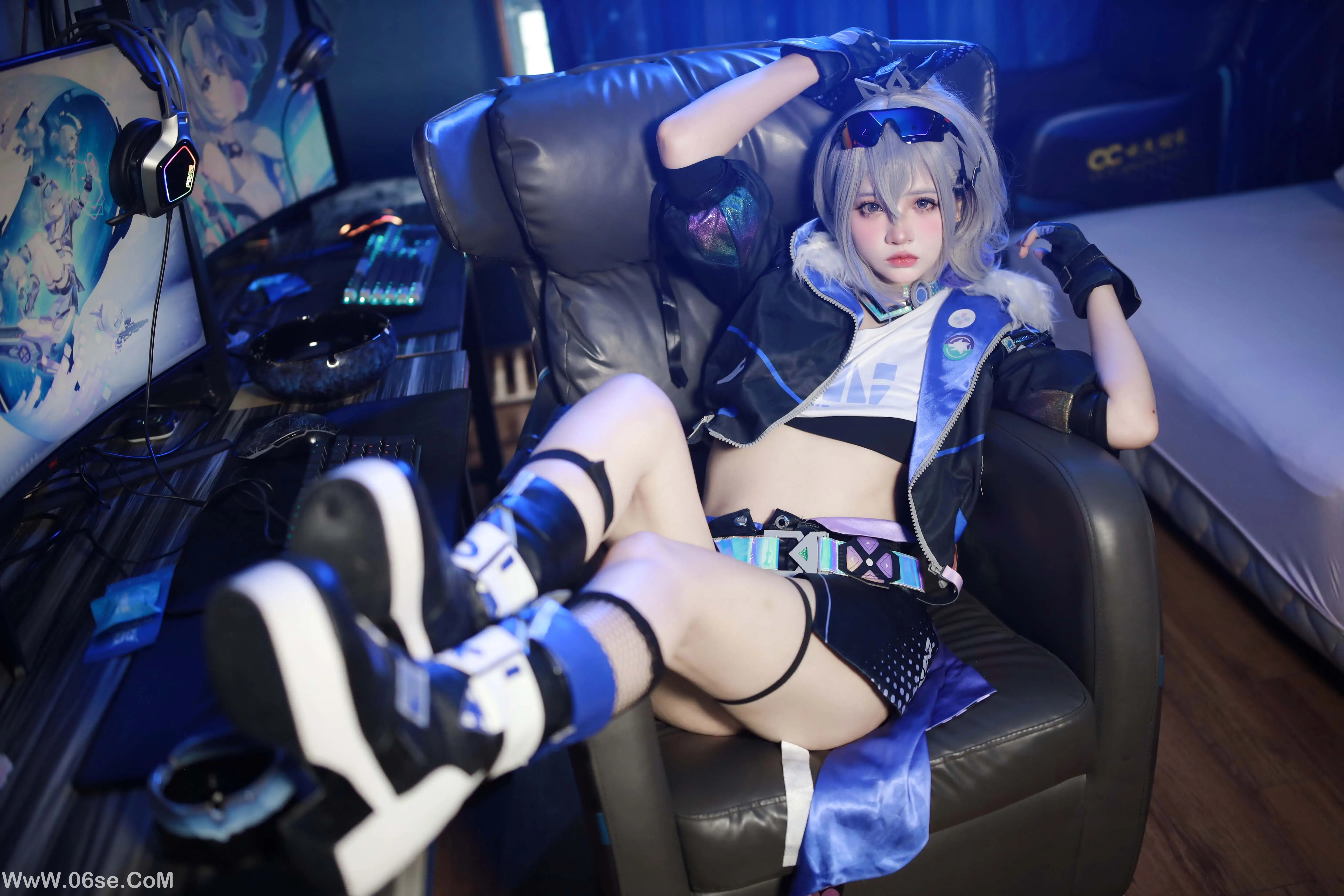 图片[33]-疯猫ss 少女衣橱 银狼-六色网