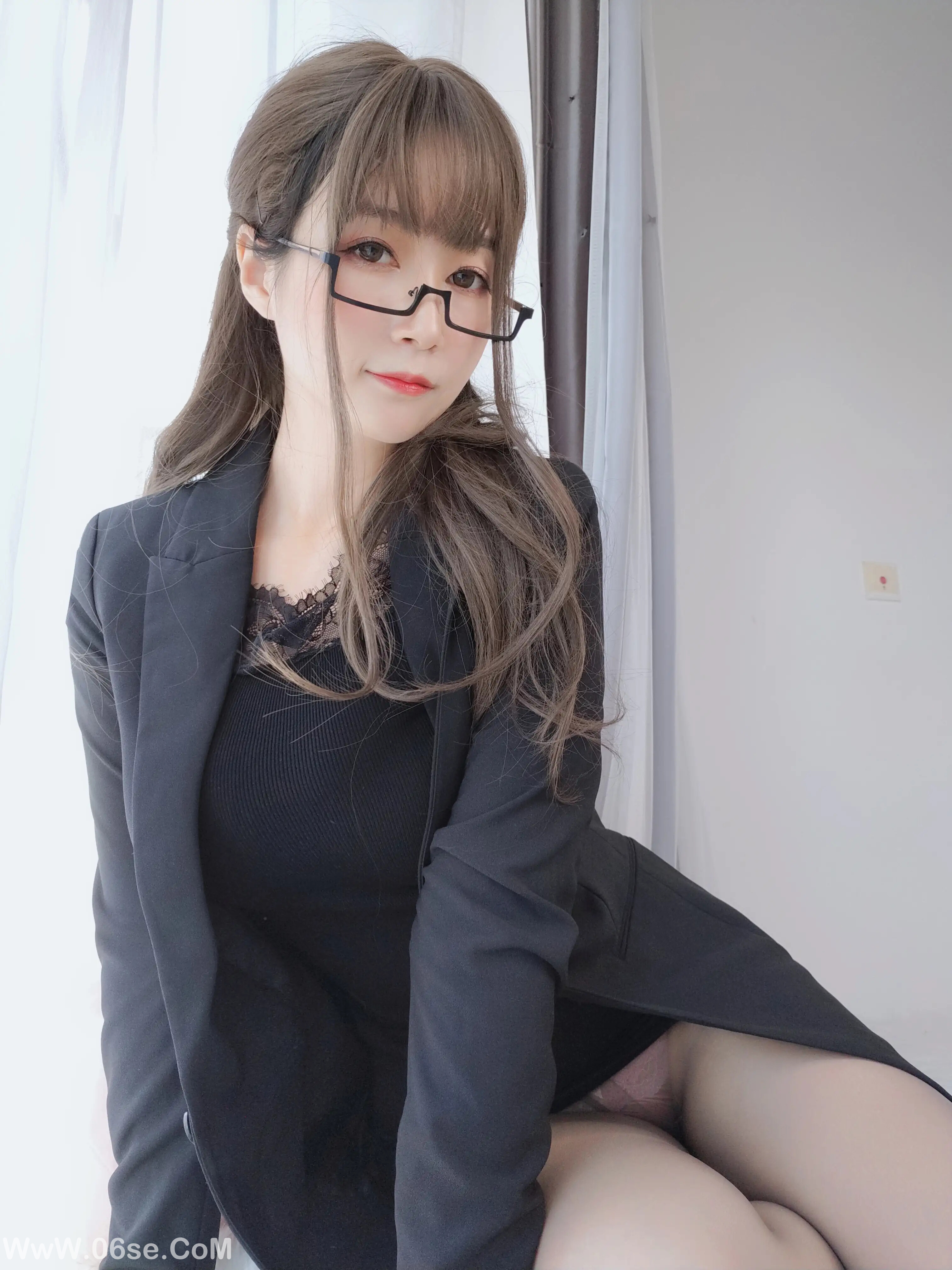 图片[13]-白银81 – 黑西服-六色网