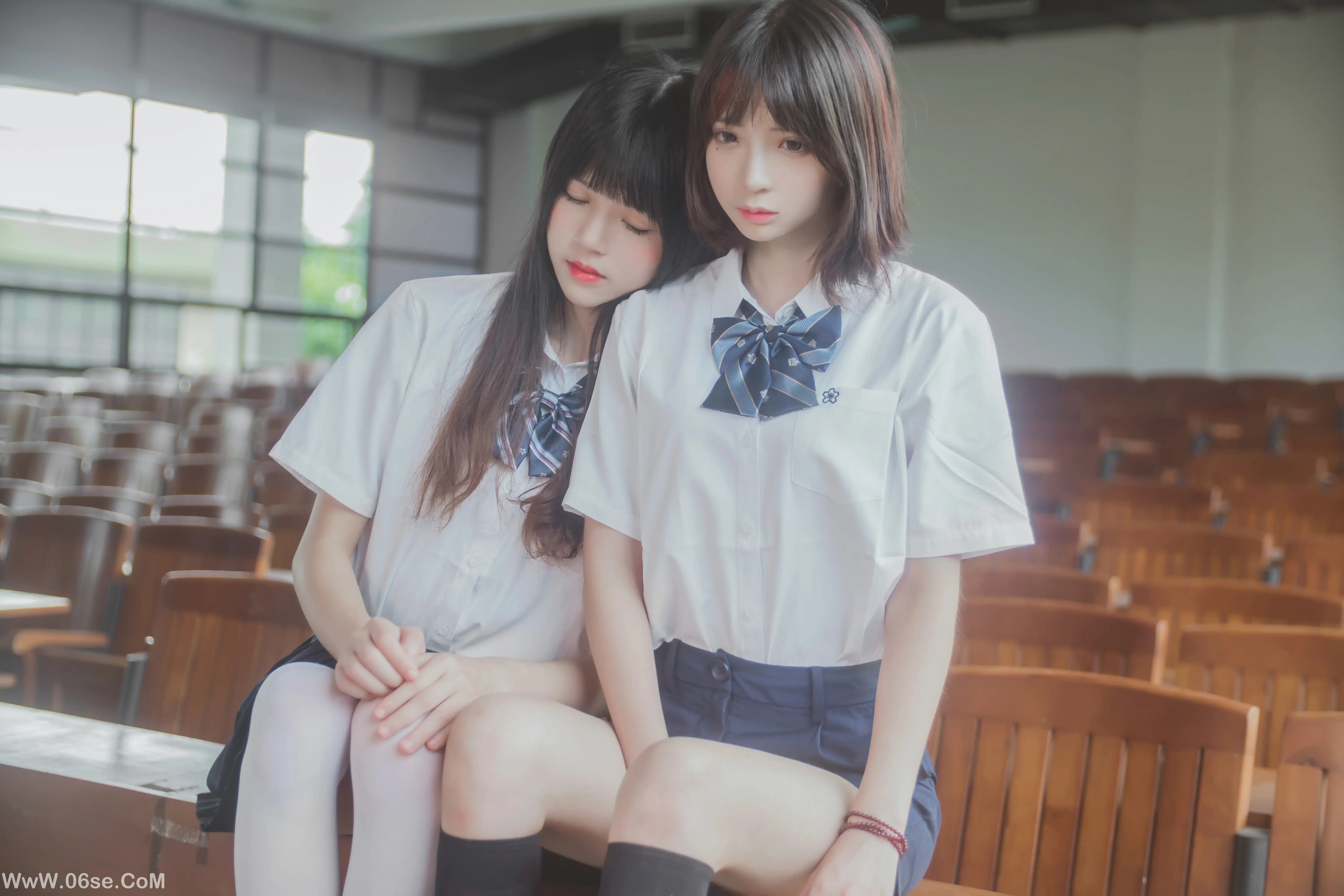 桜桃喵&疯猫ss-JK百合1-六色网