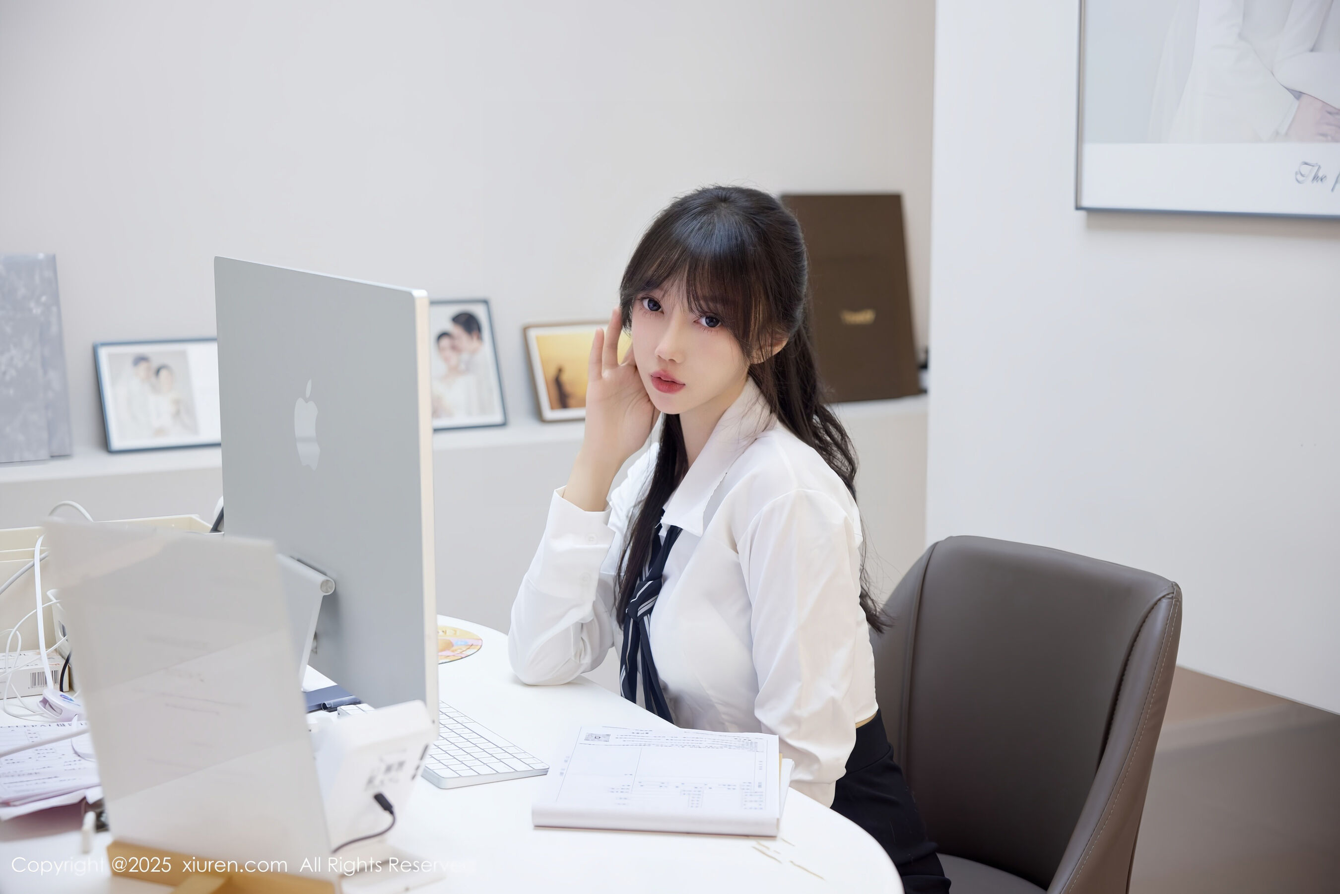 图片[24]-[Xiuren秀人网] 2025.08.11 NO.10636 玥儿玥er[59P]-六色网