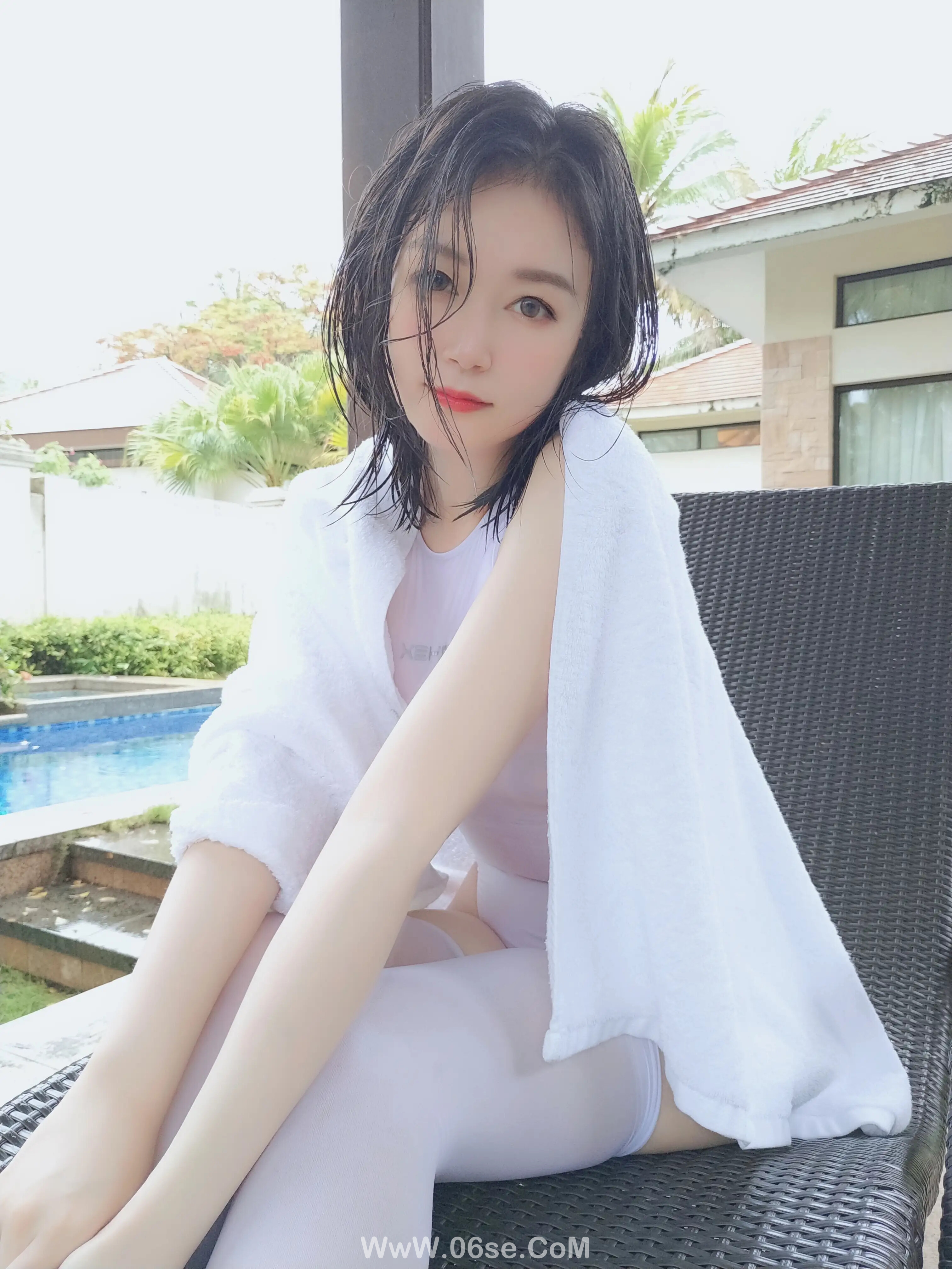 图片[57]-白银81 – 白色竞泳-六色网