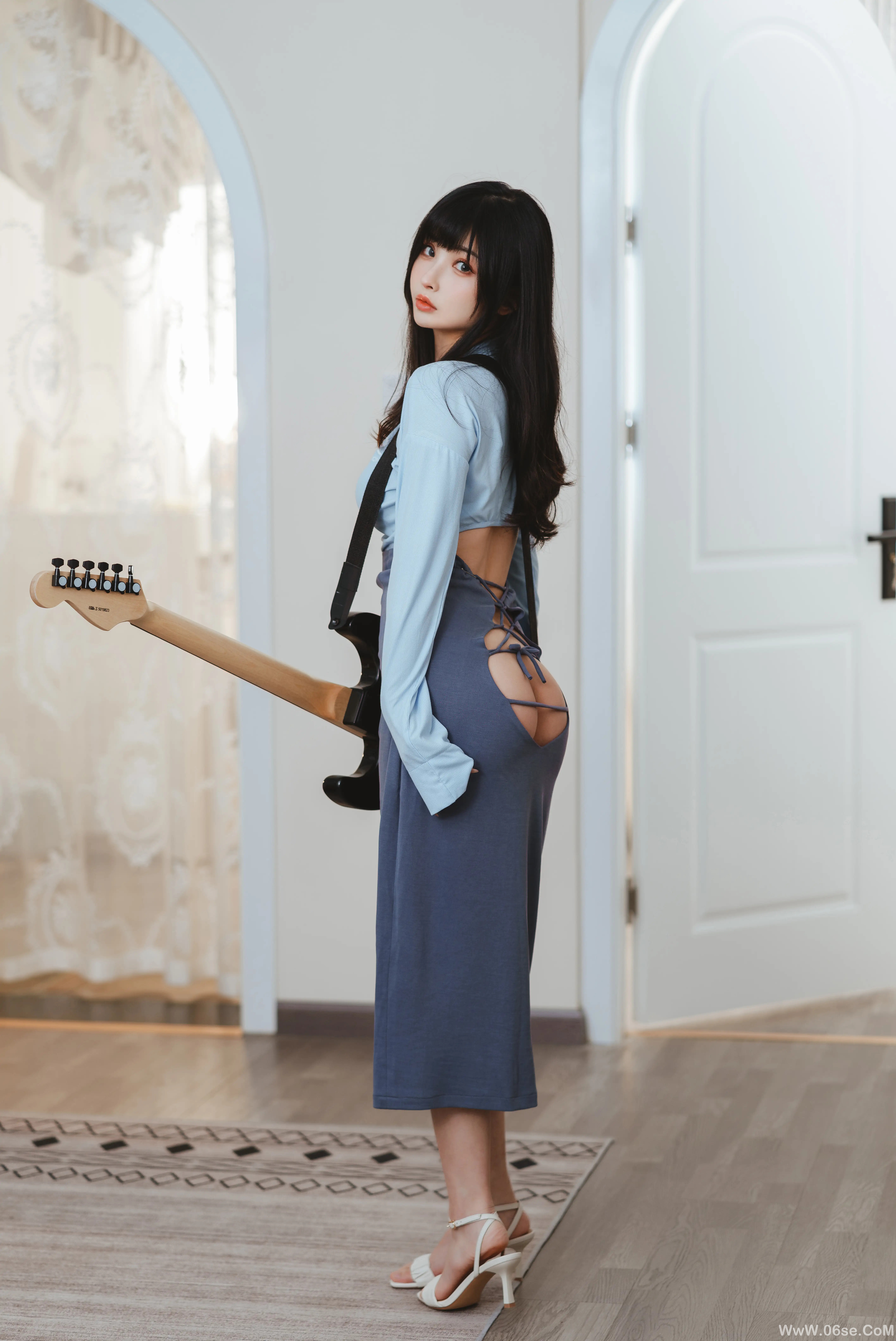 图片[2]-肉扣热热子(rioko凉凉子) 吉他妹妹系带裙-六色网